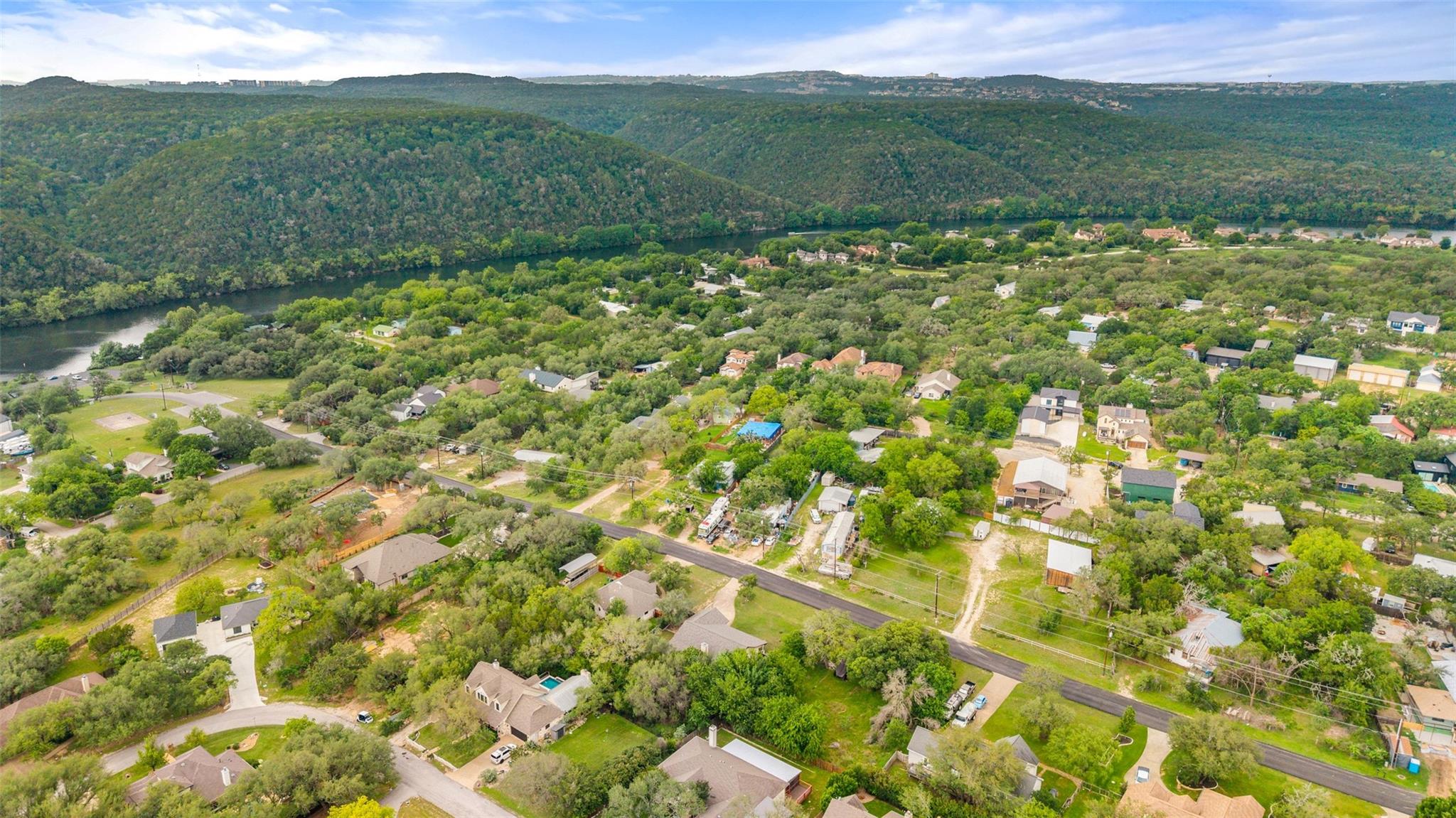 1301 S Quinlan Park Rd, Austin, TX 78732