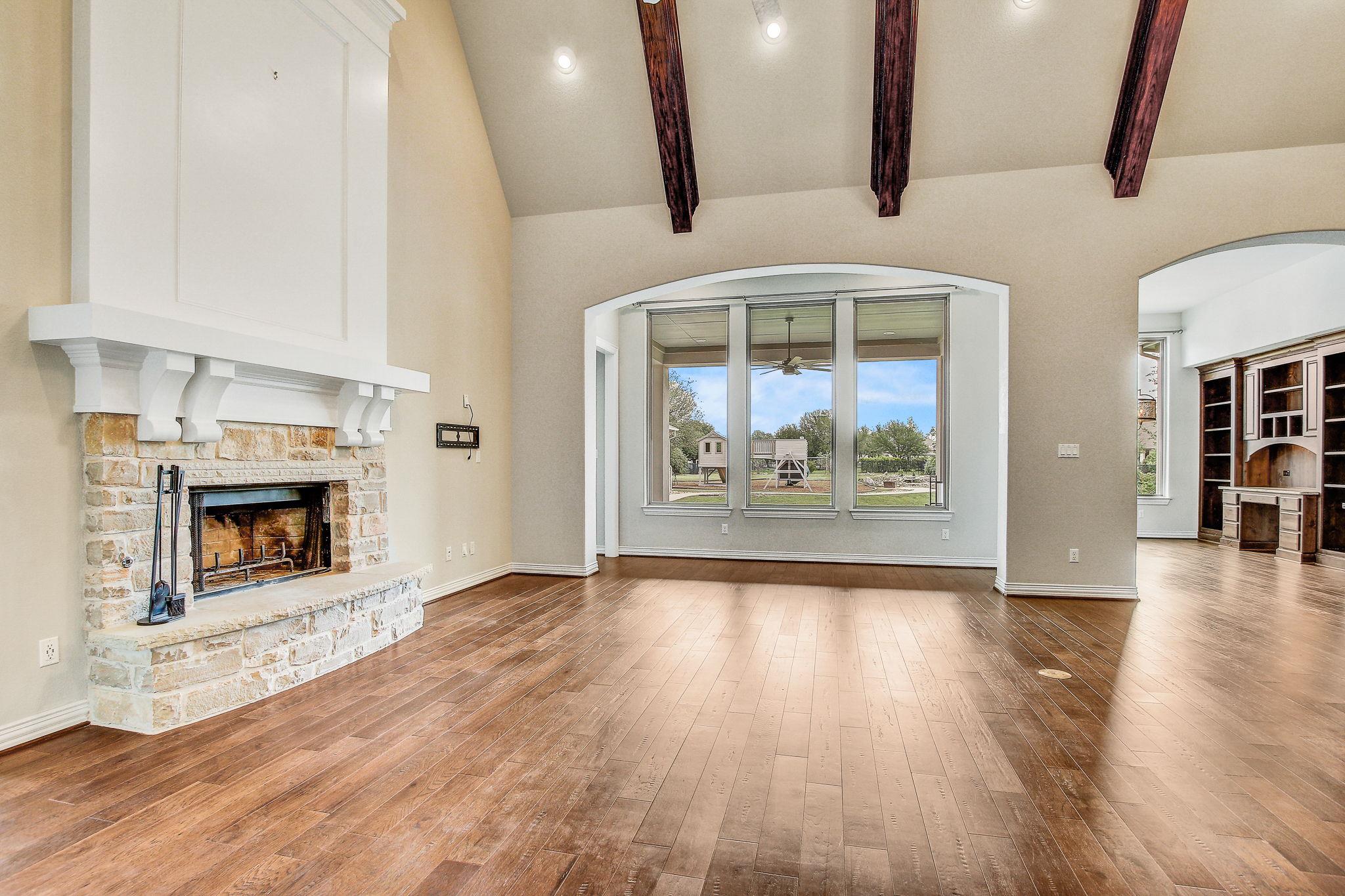 312 Flintlock Dr, Leander, TX 78641