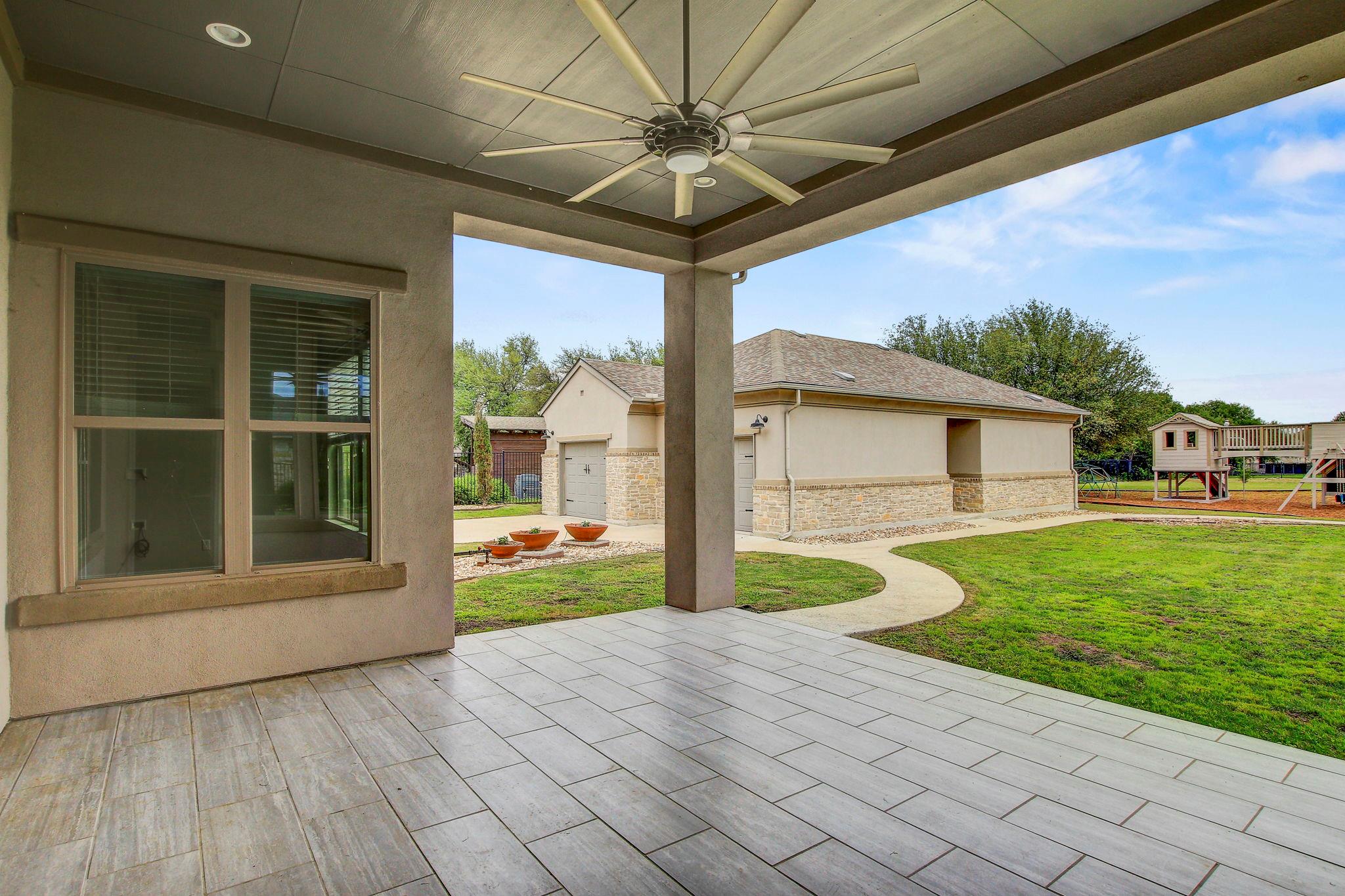 312 Flintlock Dr, Leander, TX 78641