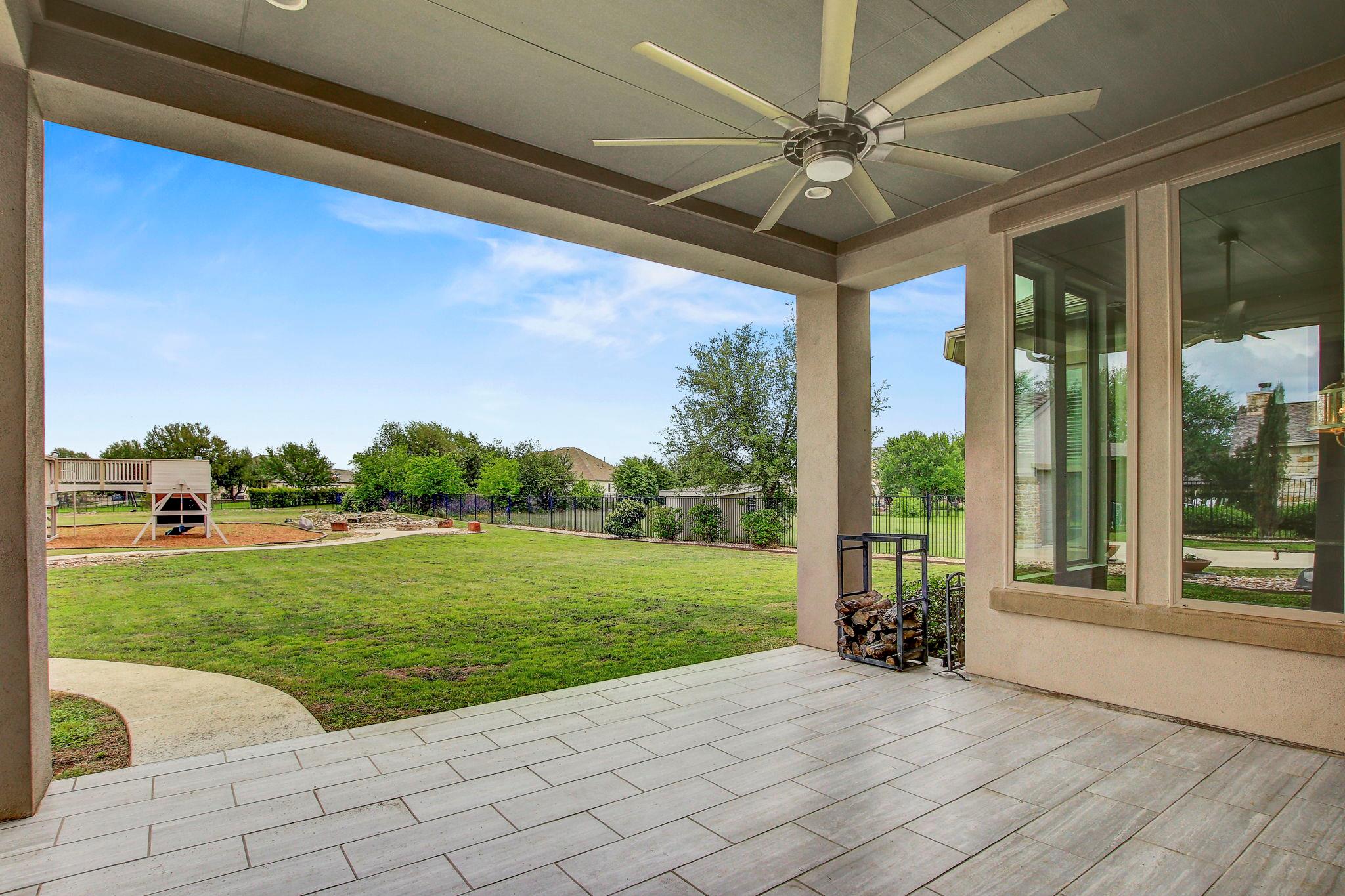 312 Flintlock Dr, Leander, TX 78641