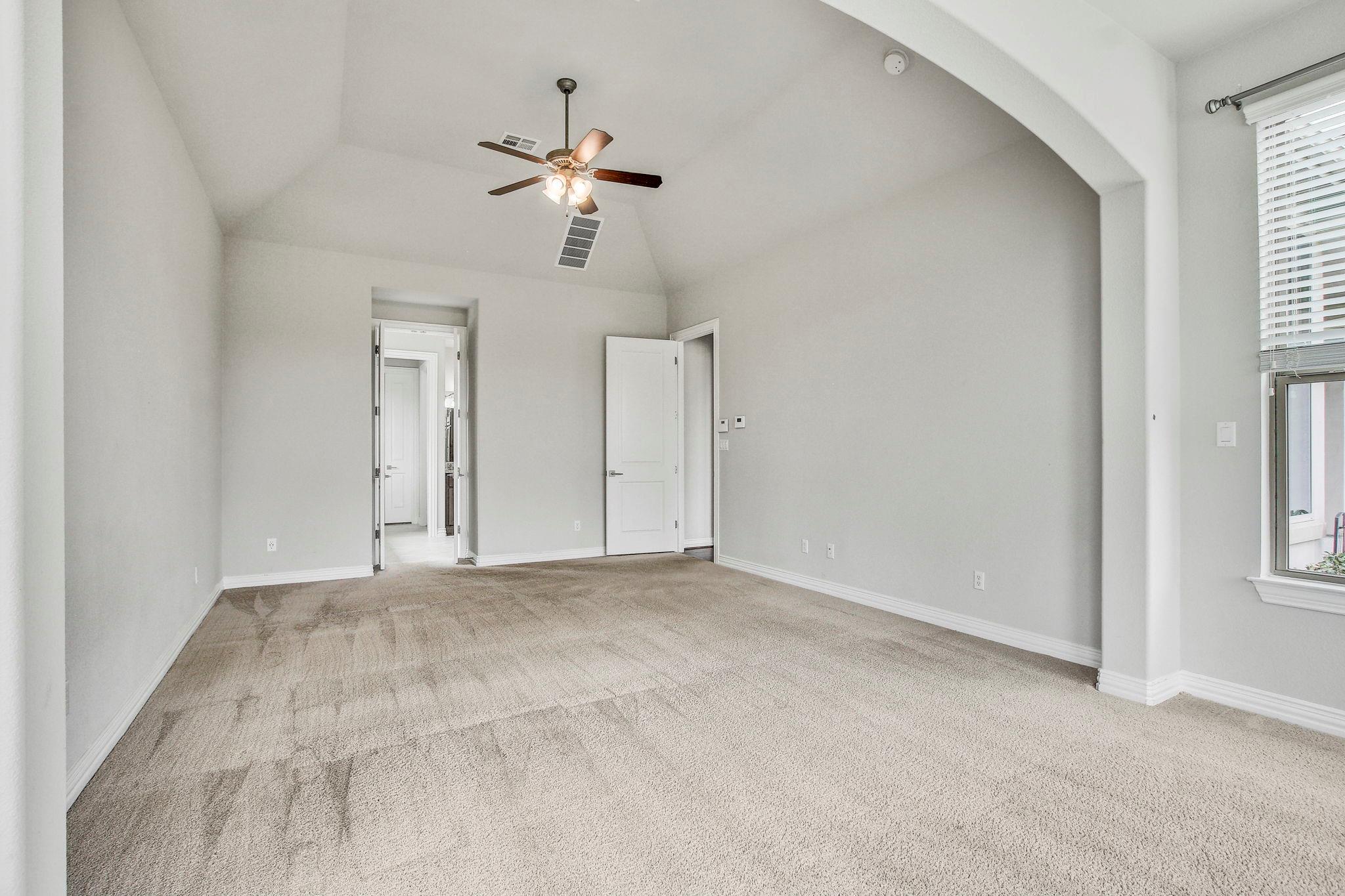 312 Flintlock Dr, Leander, TX 78641