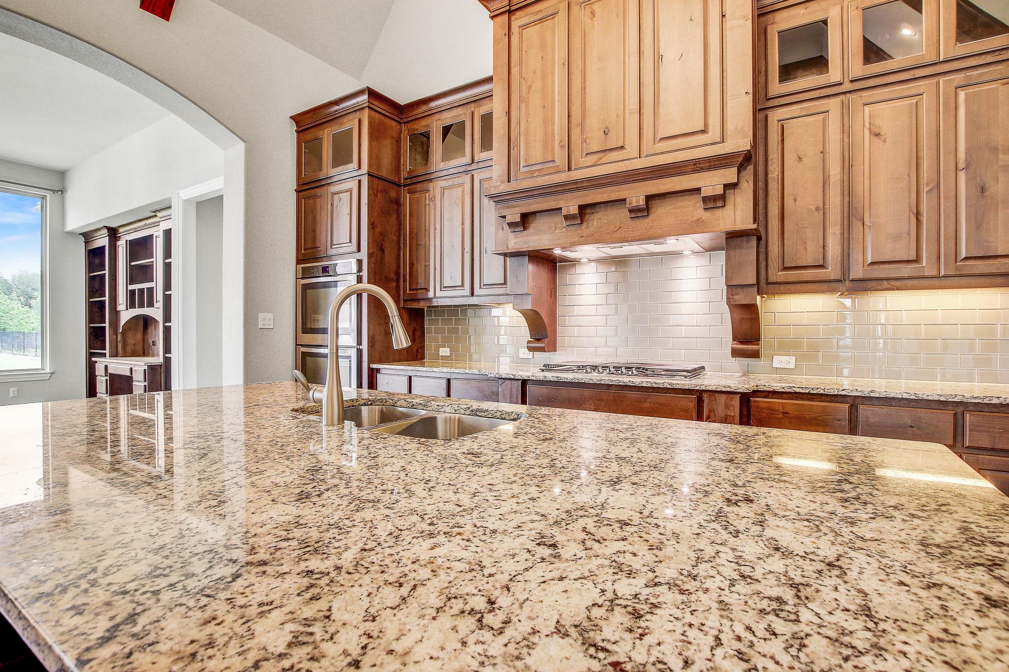 312 Flintlock Dr, Leander, TX 78641