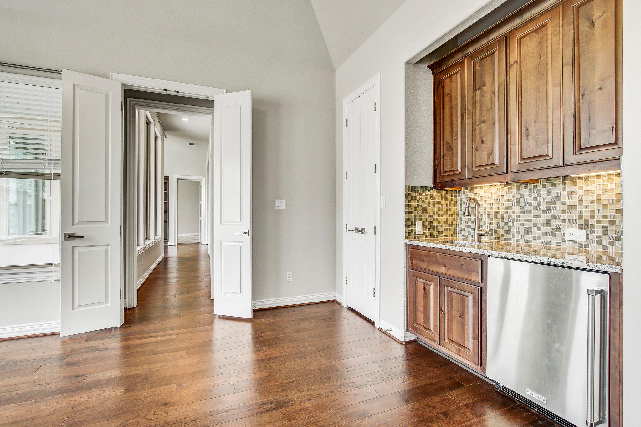 312 Flintlock Dr, Leander, TX 78641