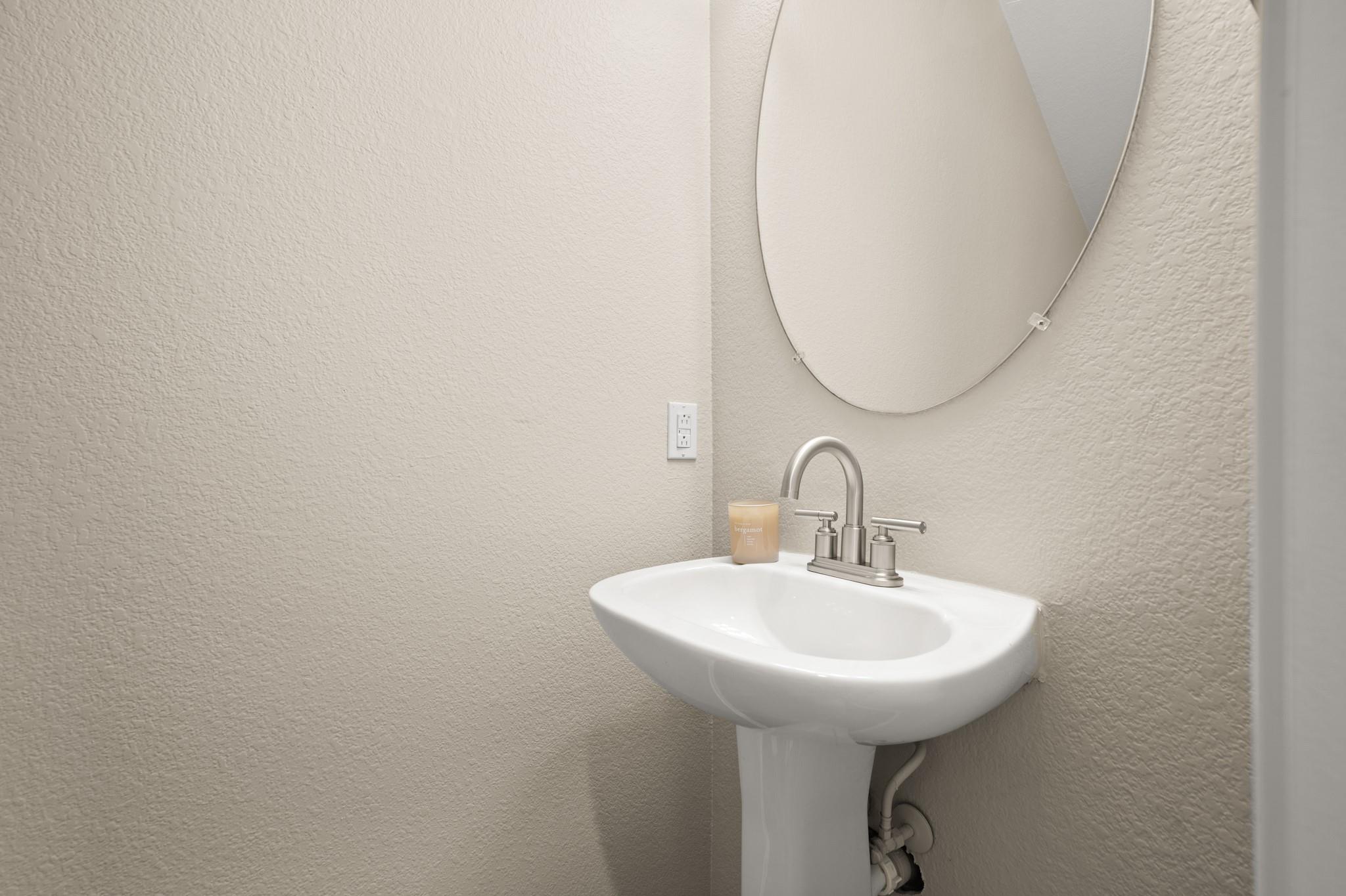 2632 Century Park Blvd # 34, Austin, TX 78727