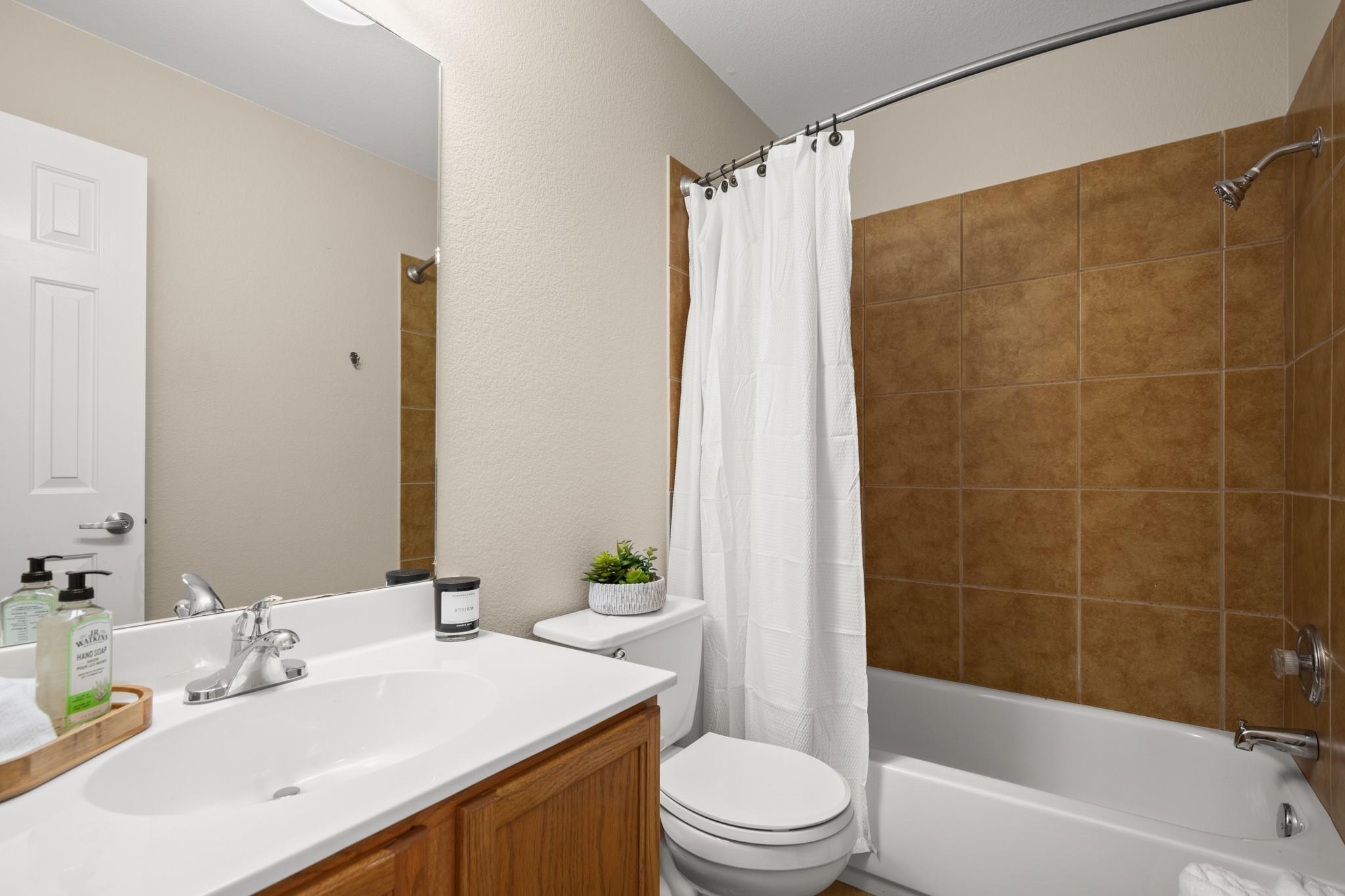 2632 Century Park Blvd # 34, Austin, TX 78727