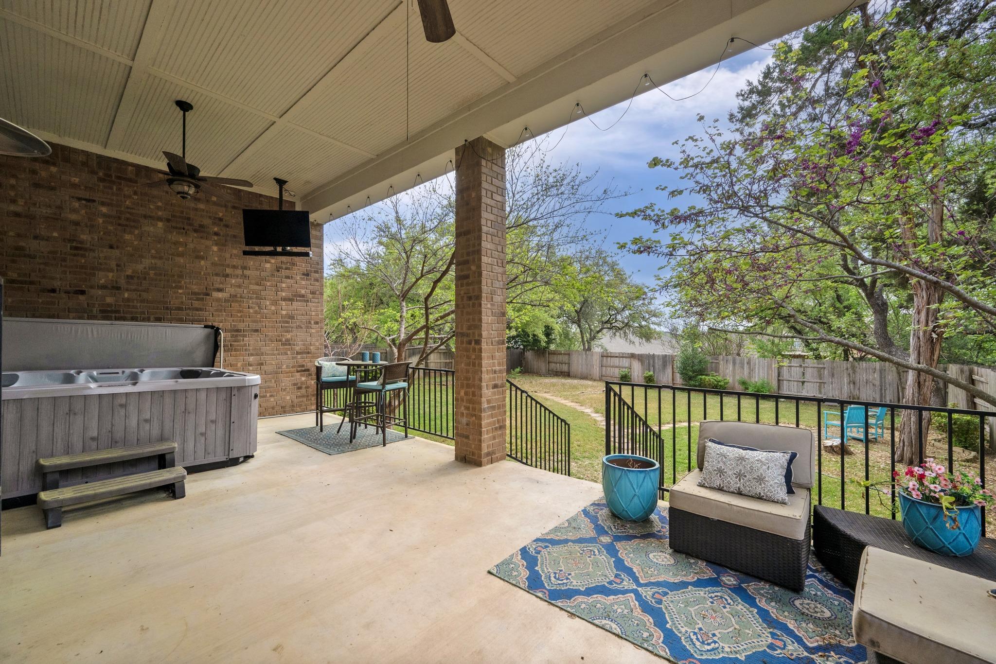 301 Grafton Ln, Austin, TX 78737