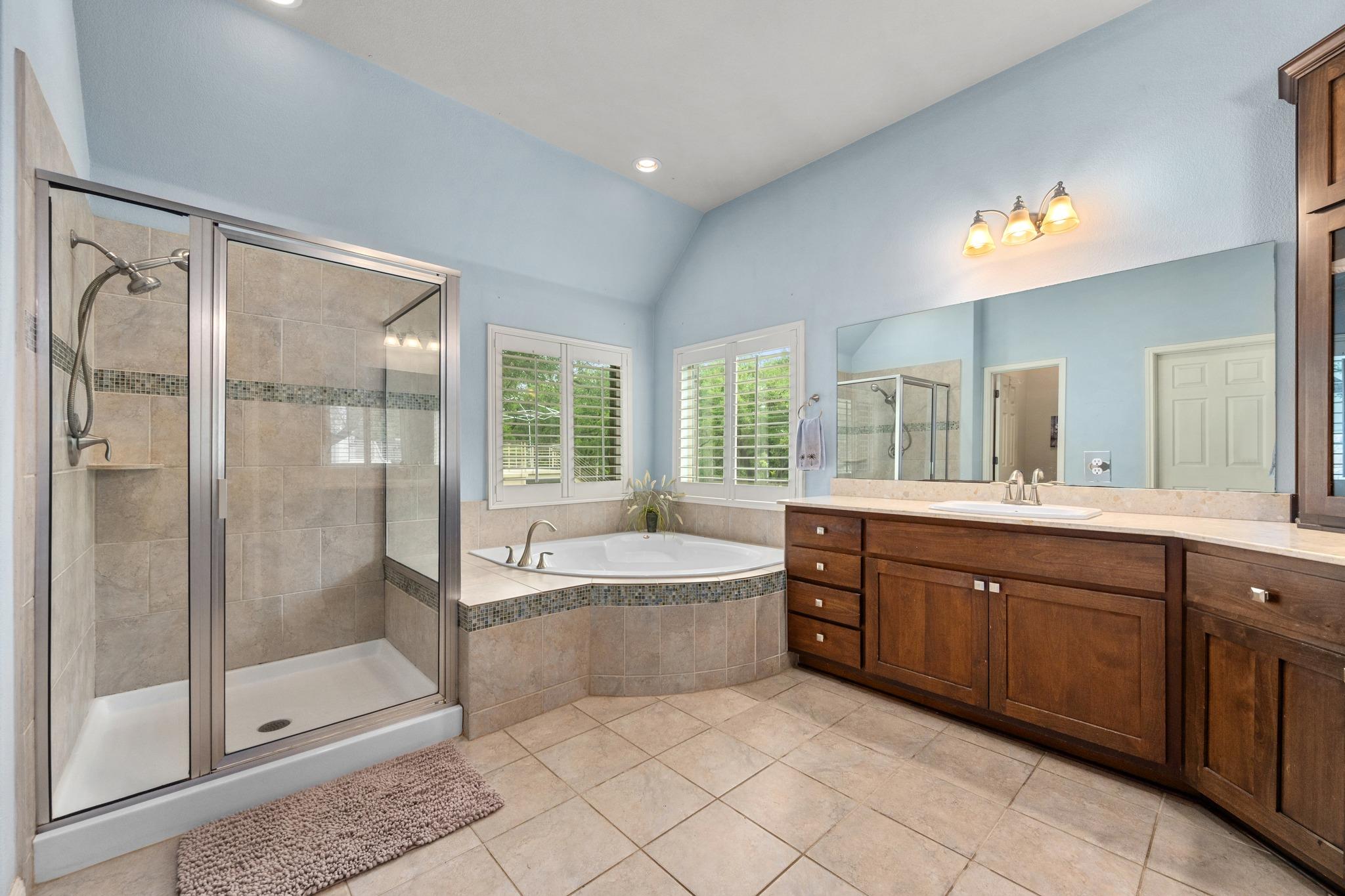 301 Grafton Ln, Austin, TX 78737