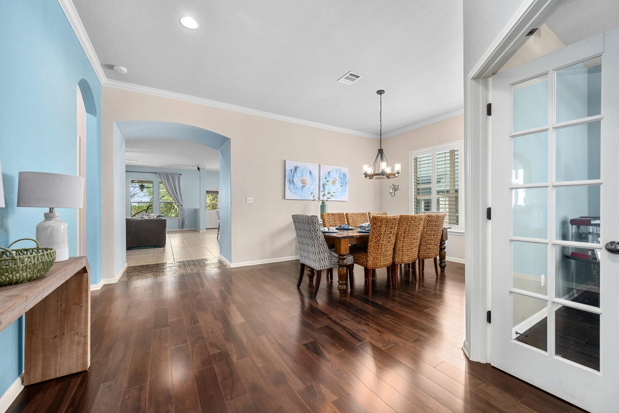 301 Grafton Ln, Austin, TX 78737