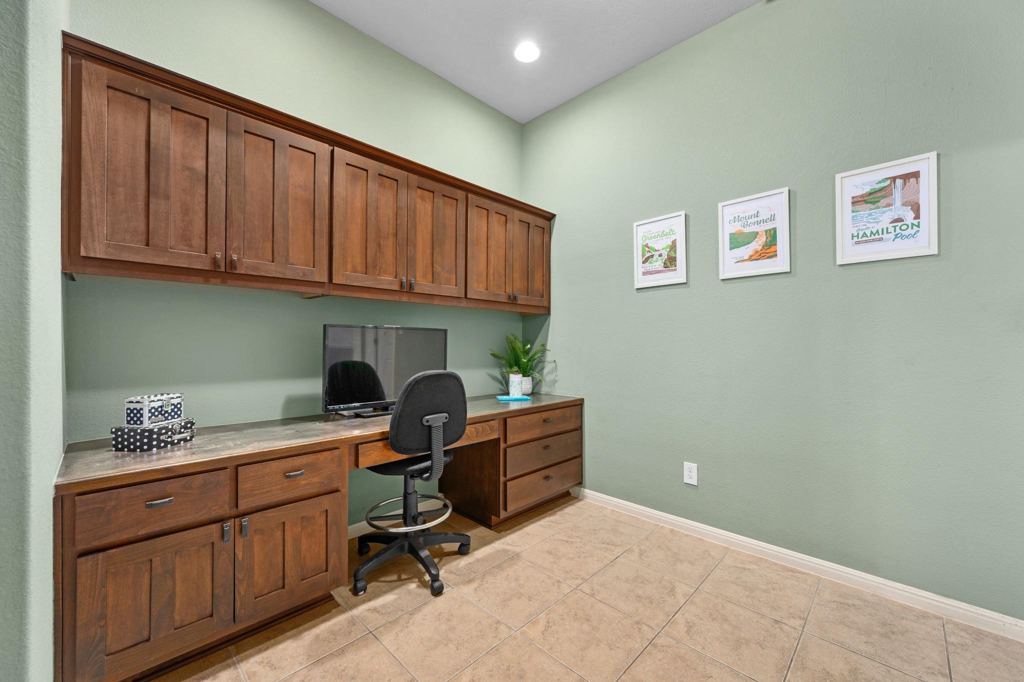 301 Grafton Ln, Austin, TX 78737