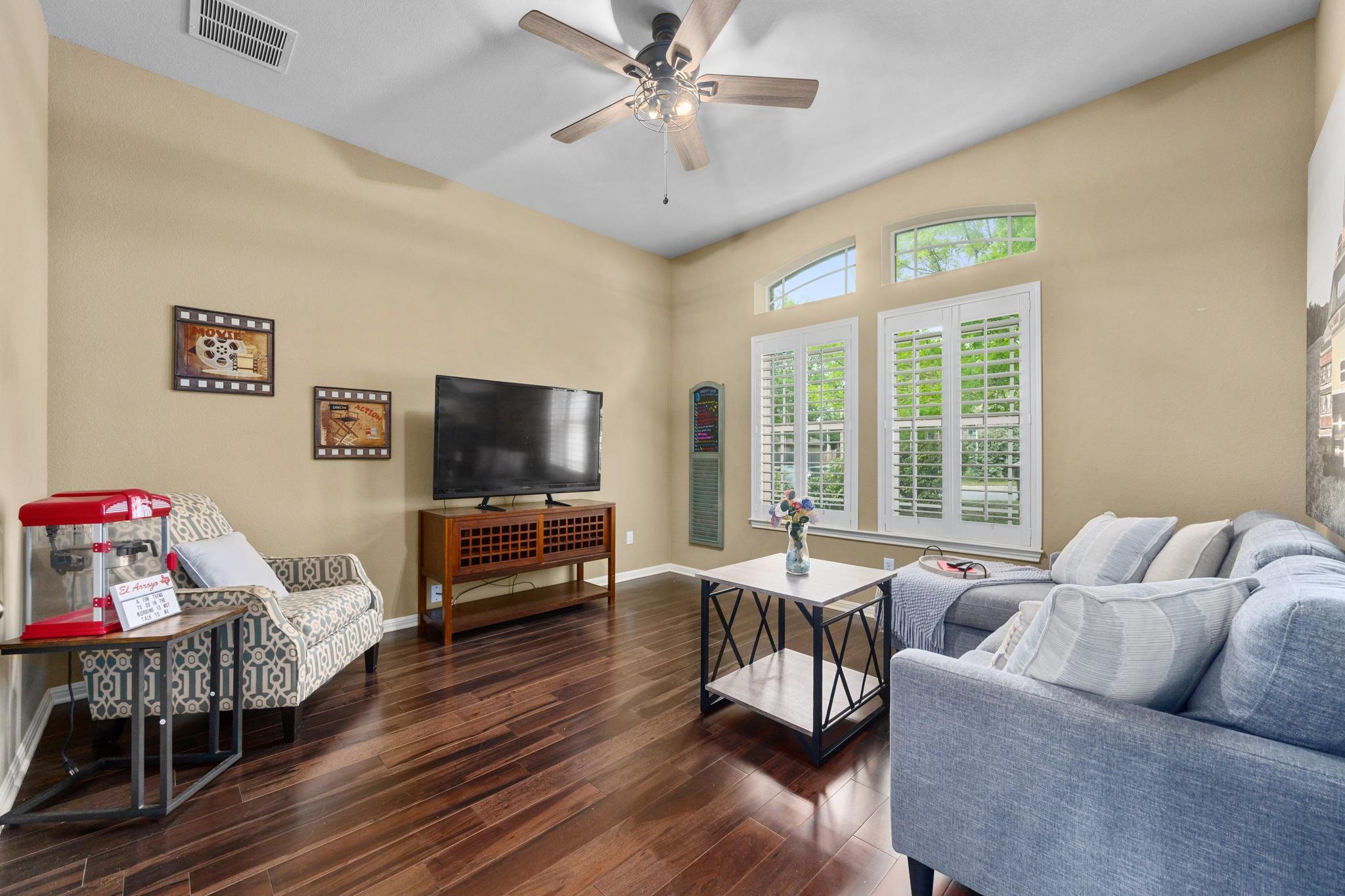 301 Grafton Ln, Austin, TX 78737