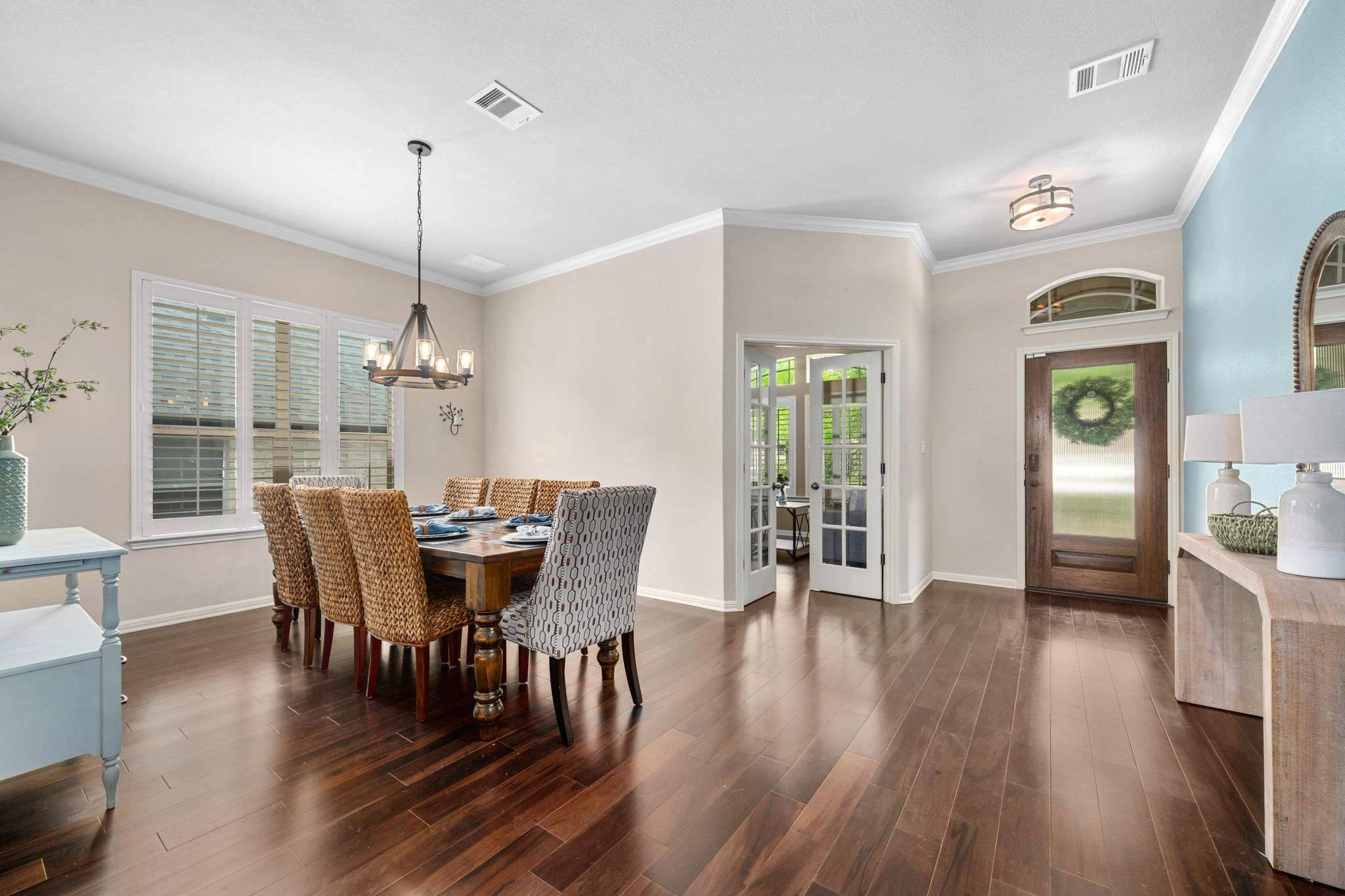 301 Grafton Ln, Austin, TX 78737