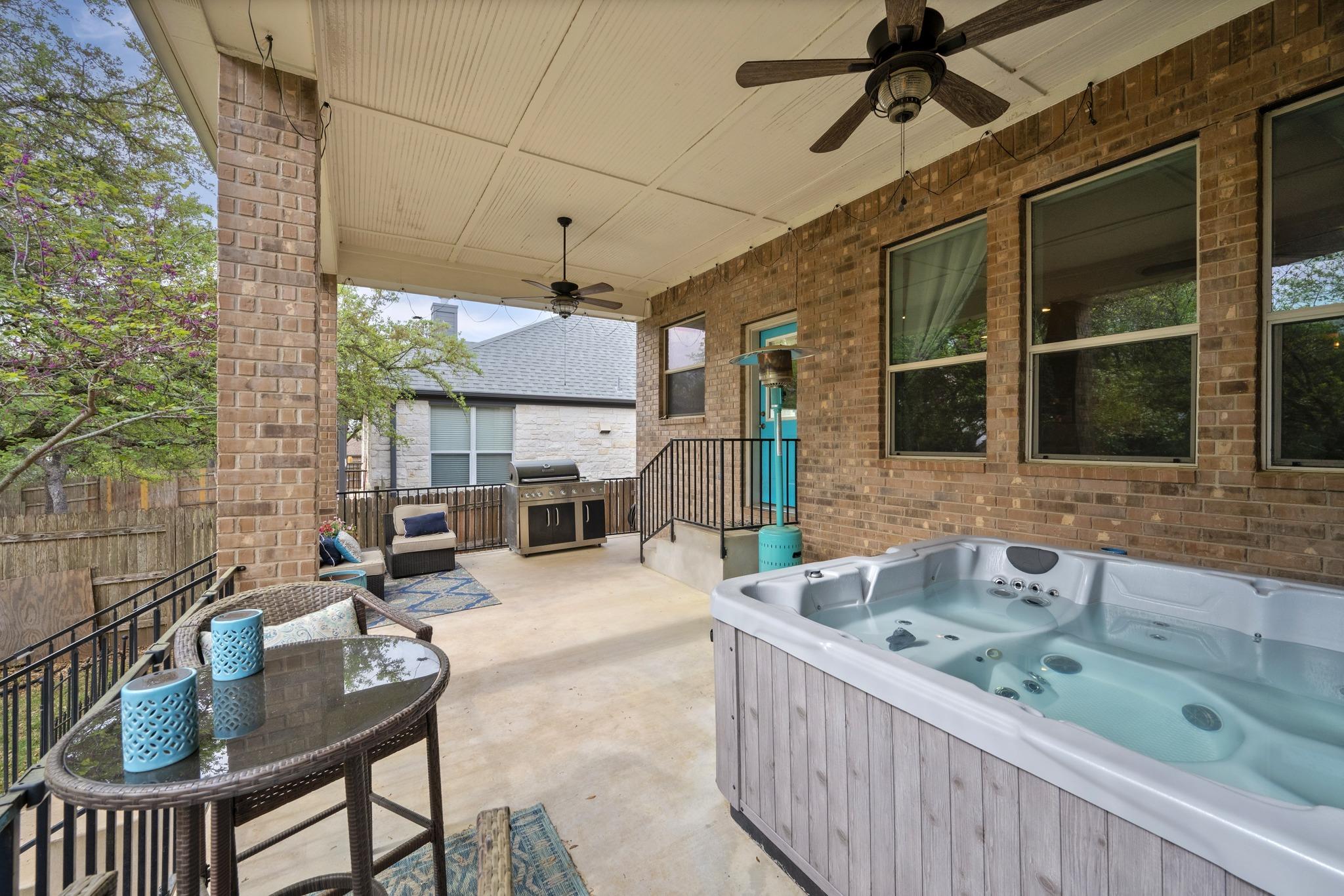 301 Grafton Ln, Austin, TX 78737