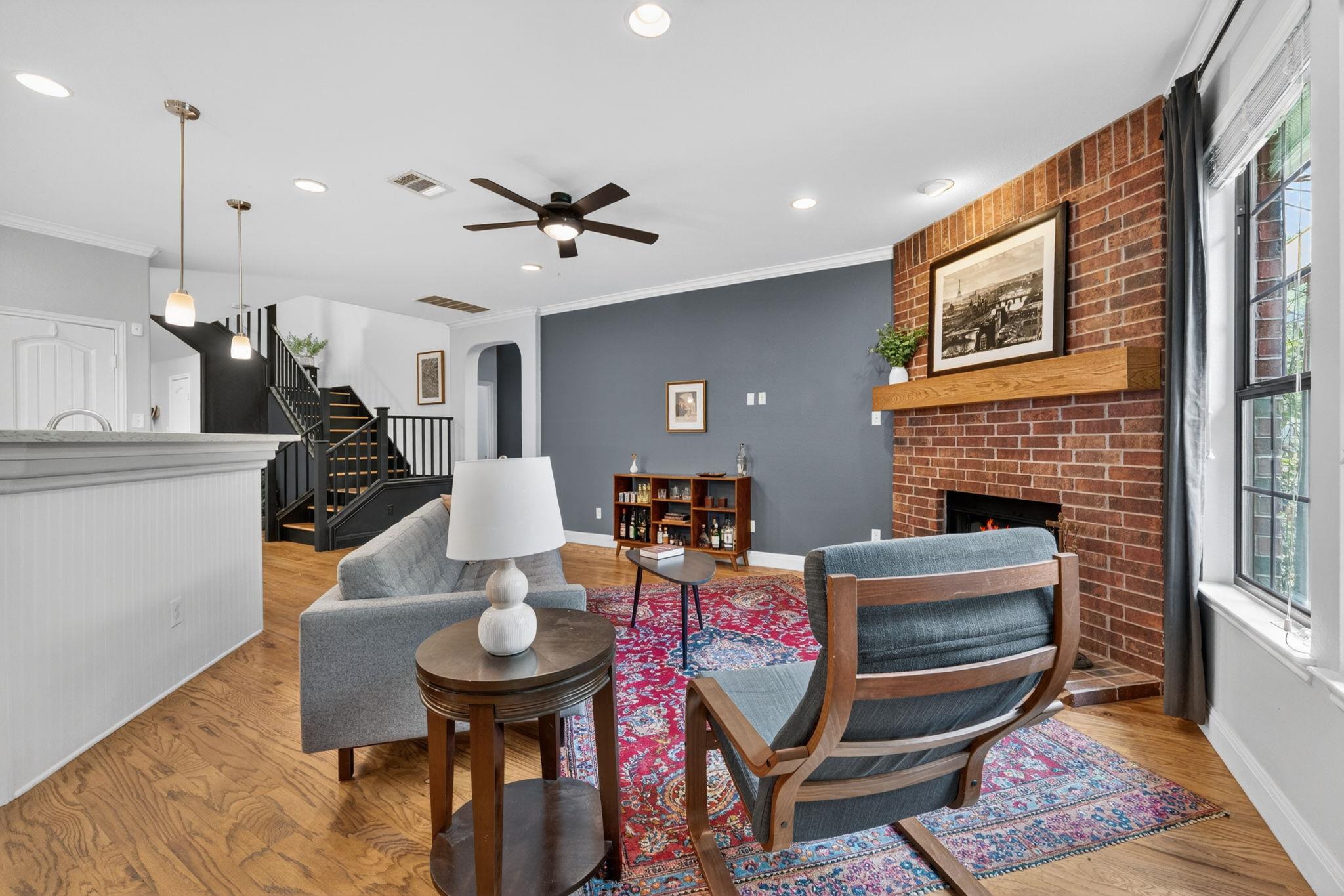 408 Kissing Oak Dr, Austin, TX 78748