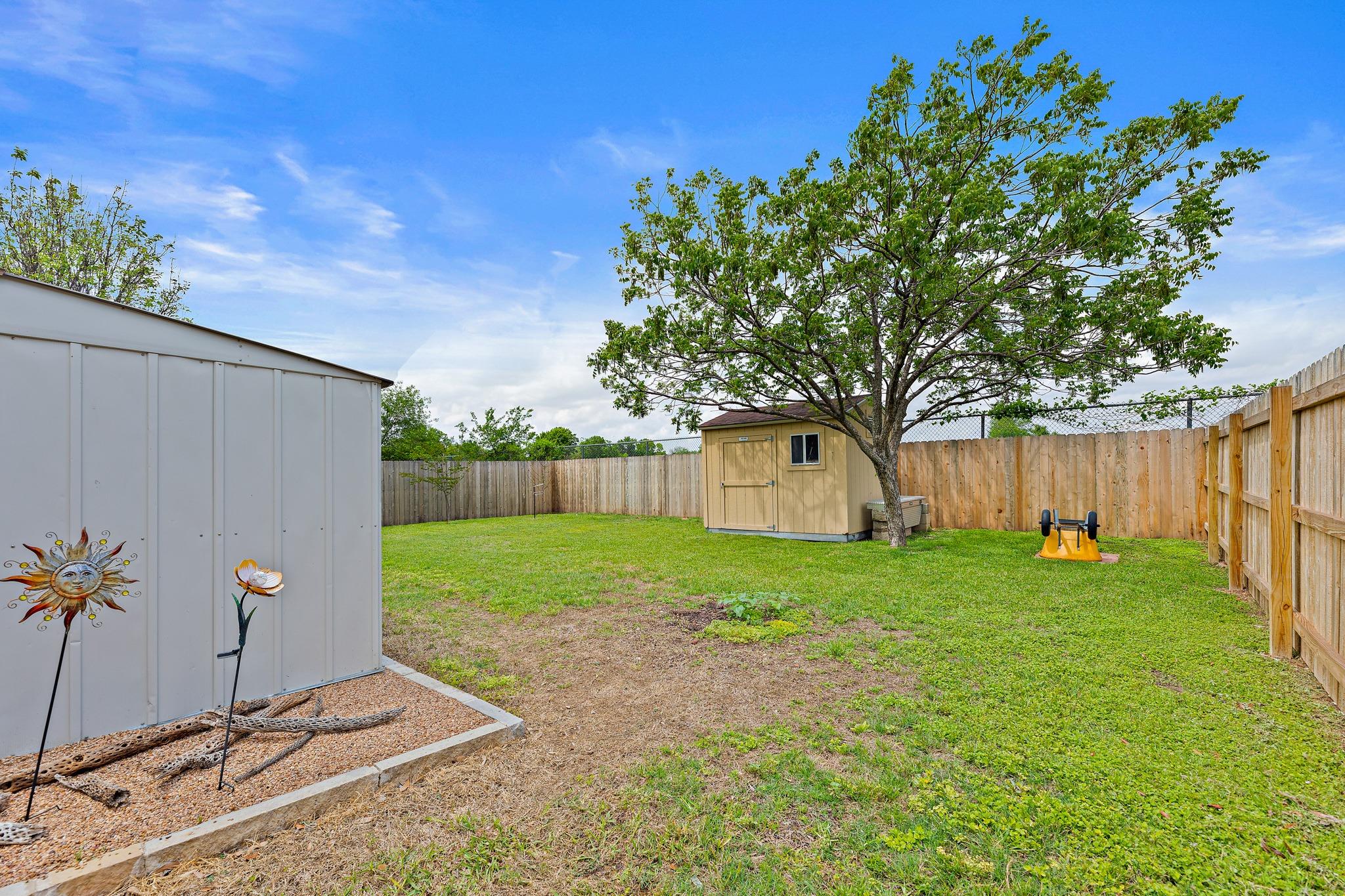 1624 Bayland St, Round Rock, TX 78664