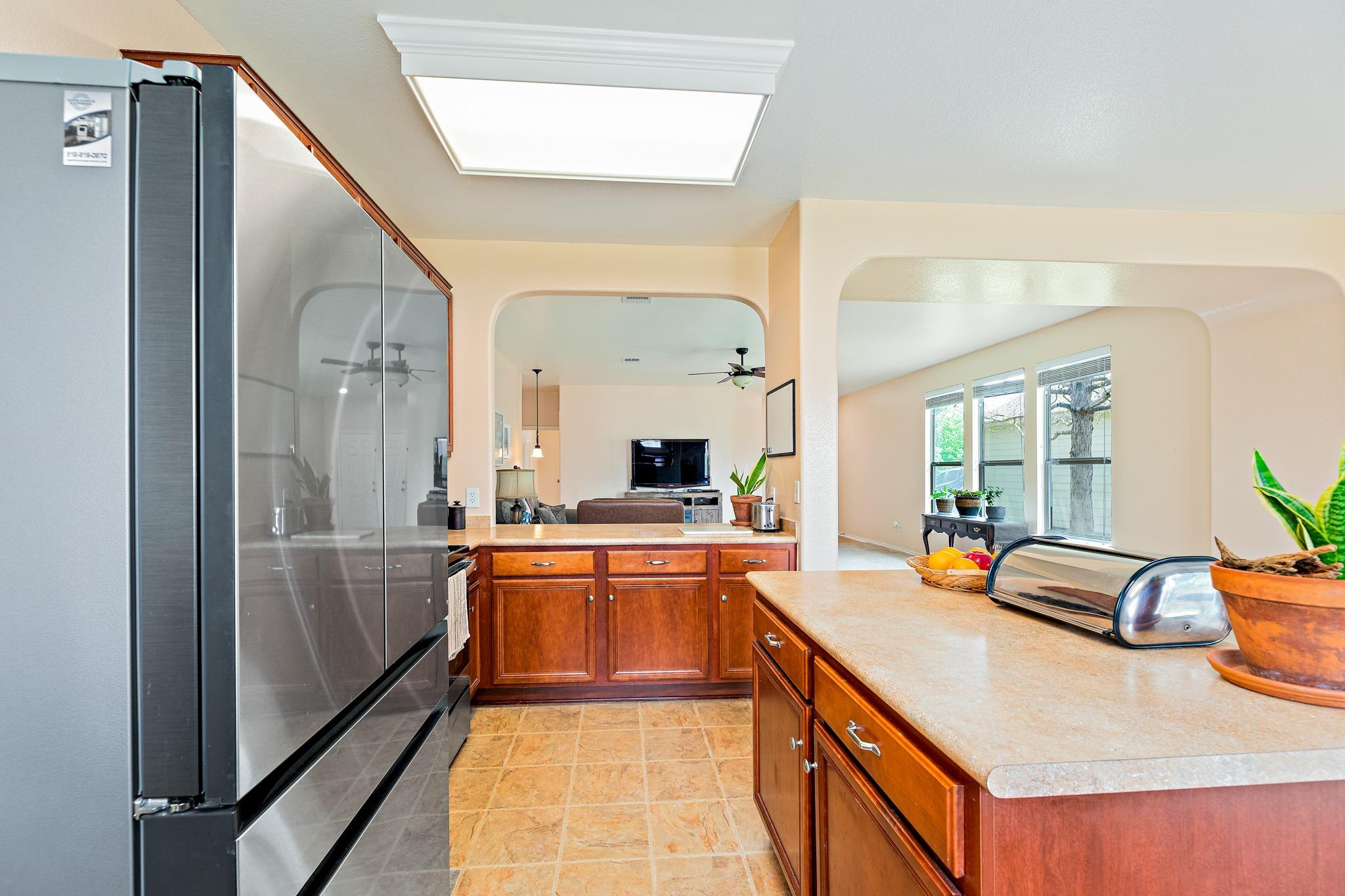 1624 Bayland St, Round Rock, TX 78664