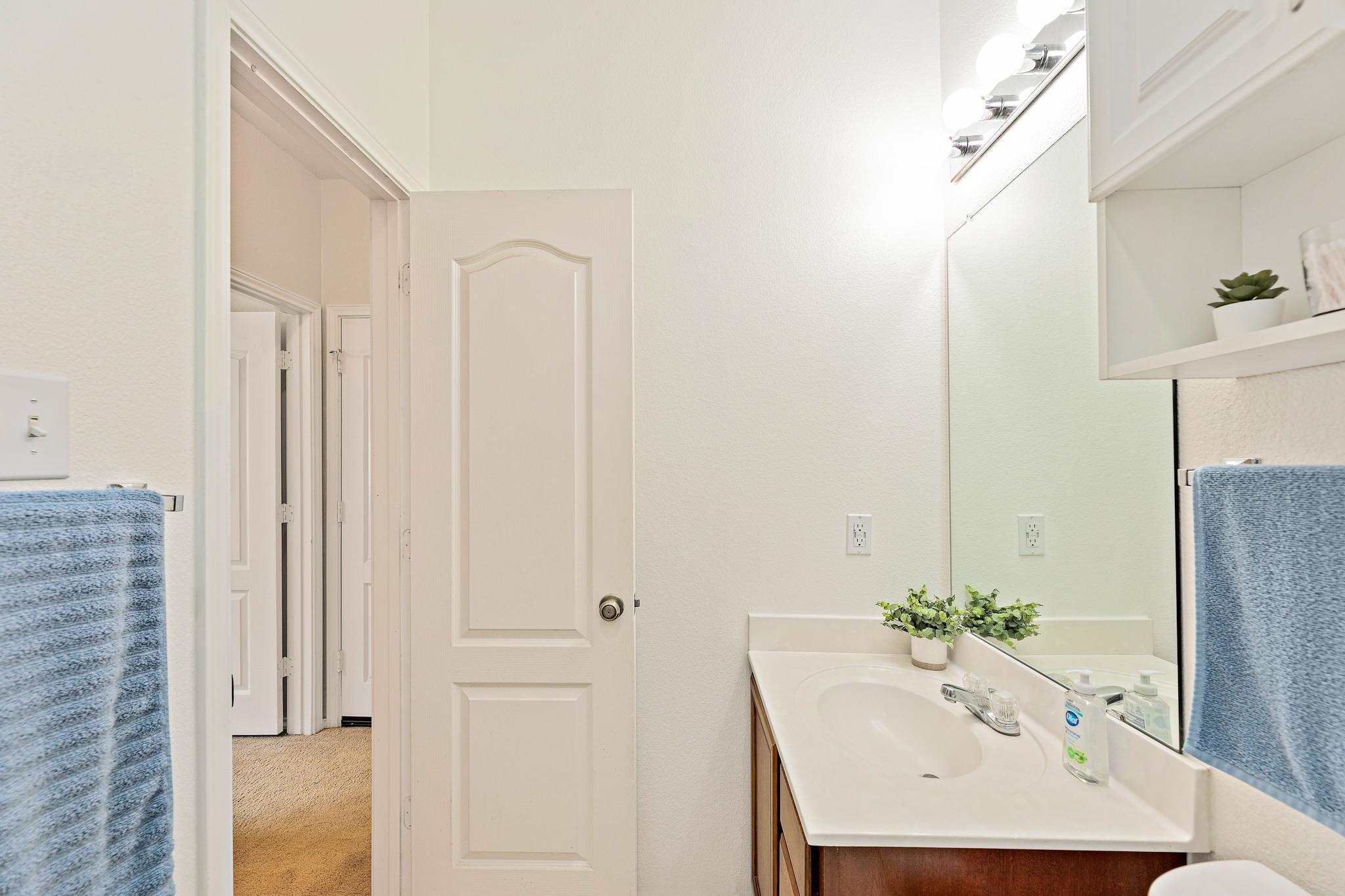 1624 Bayland St, Round Rock, TX 78664