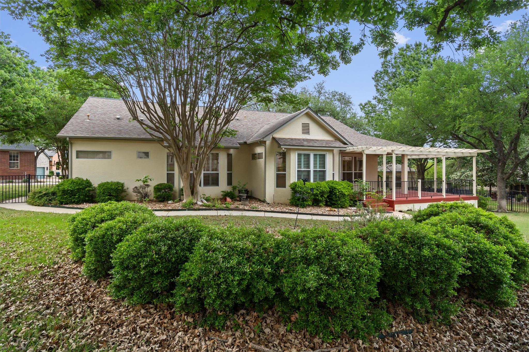 106 Swallowtail Cir, Georgetown, TX 78633