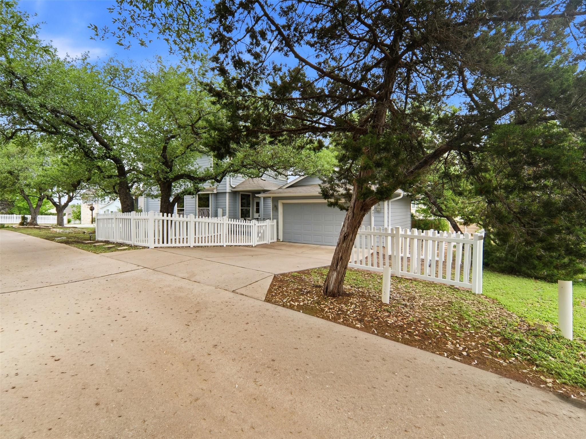 405 N Lynnwood Trl, Cedar Park, TX 78613