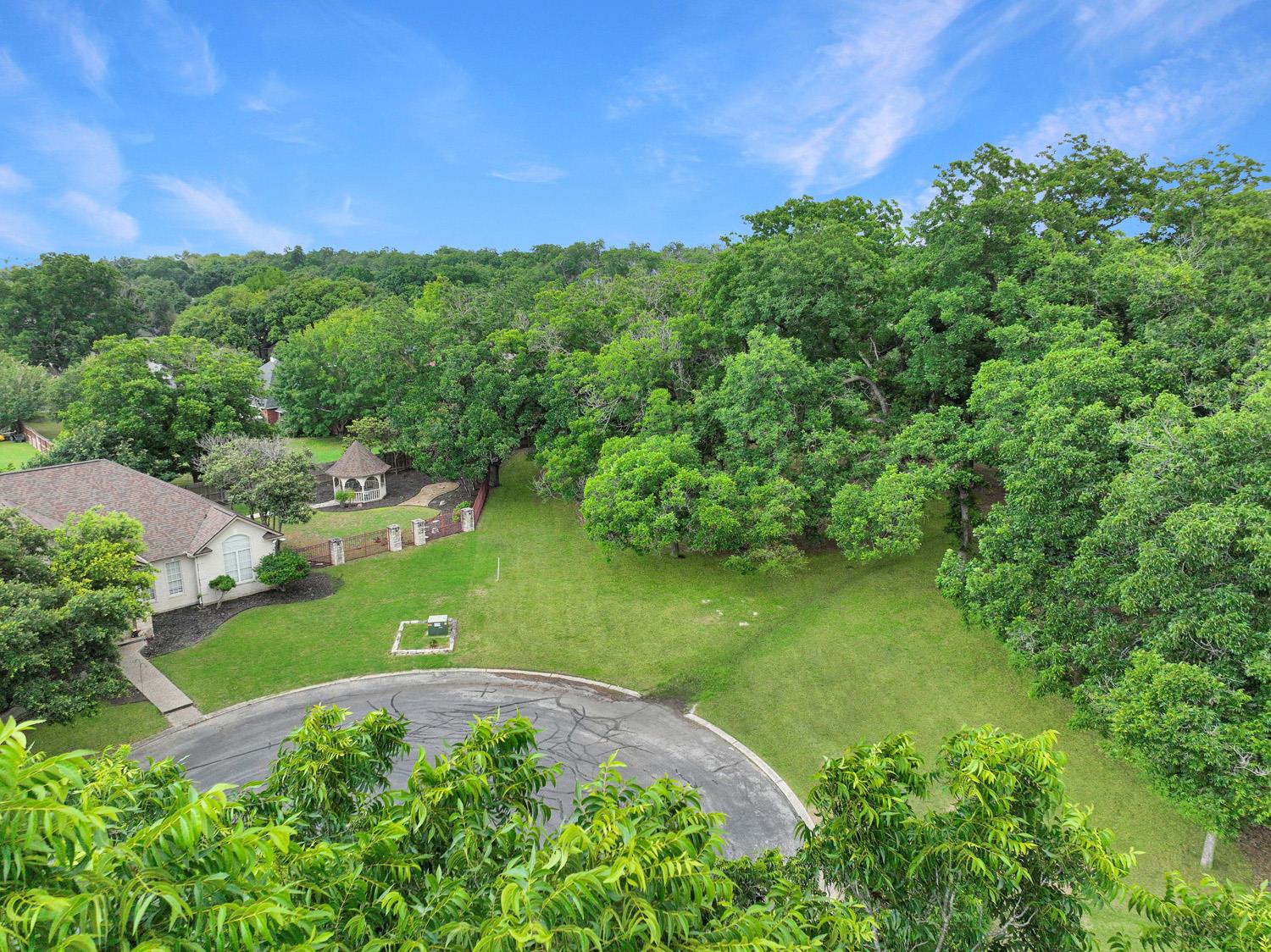 127 Milagros, Seguin, TX 78155