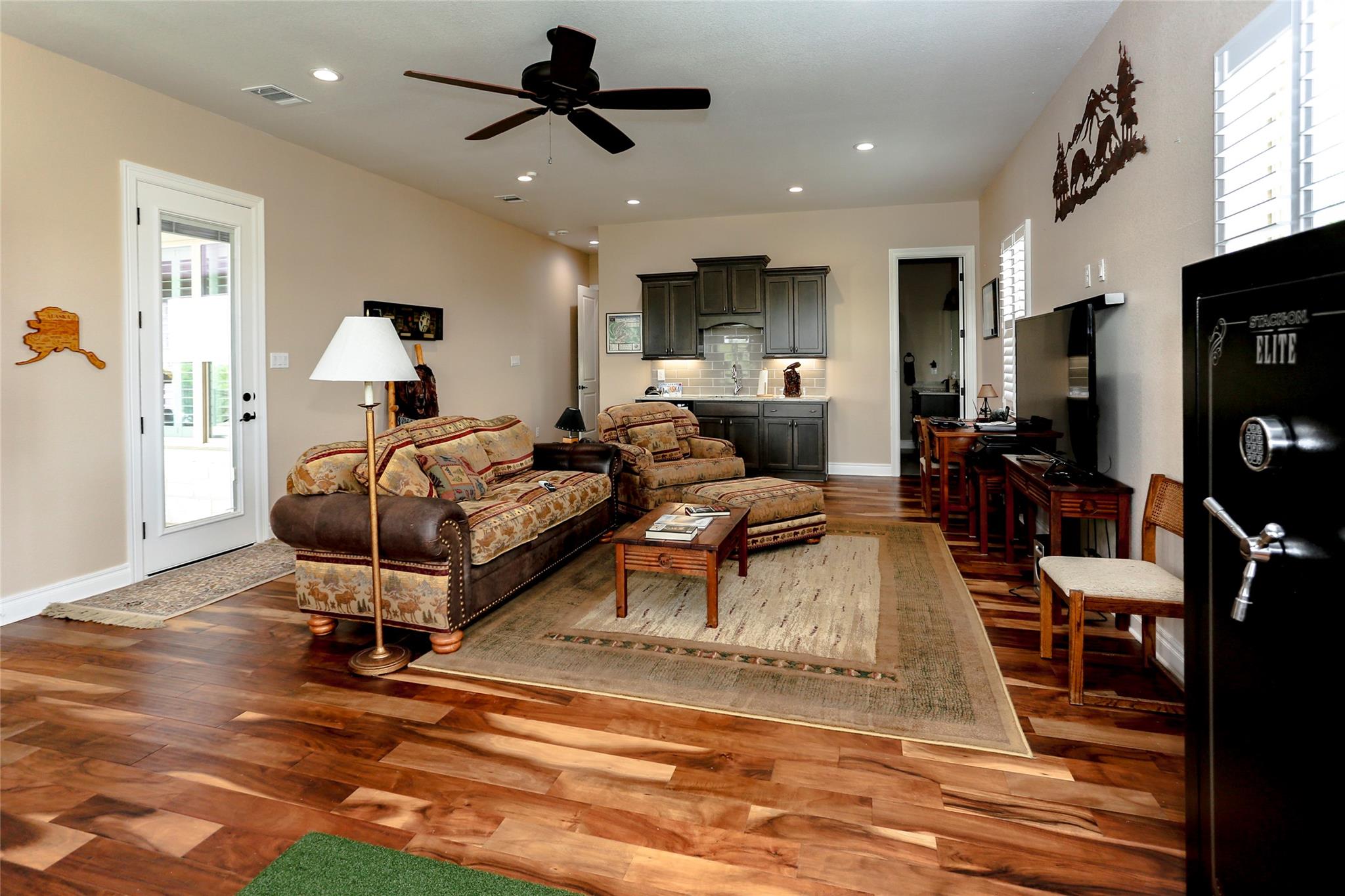 4013 Turning Leaf Dr, Nolanville, TX 76559