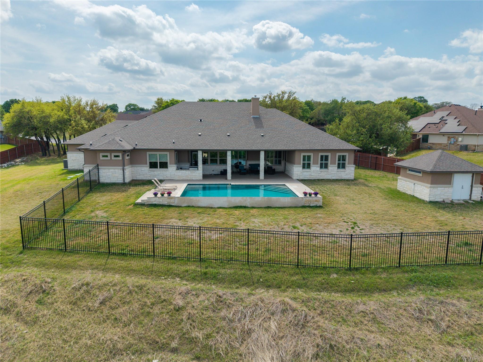 4013 Turning Leaf Dr, Nolanville, TX 76559