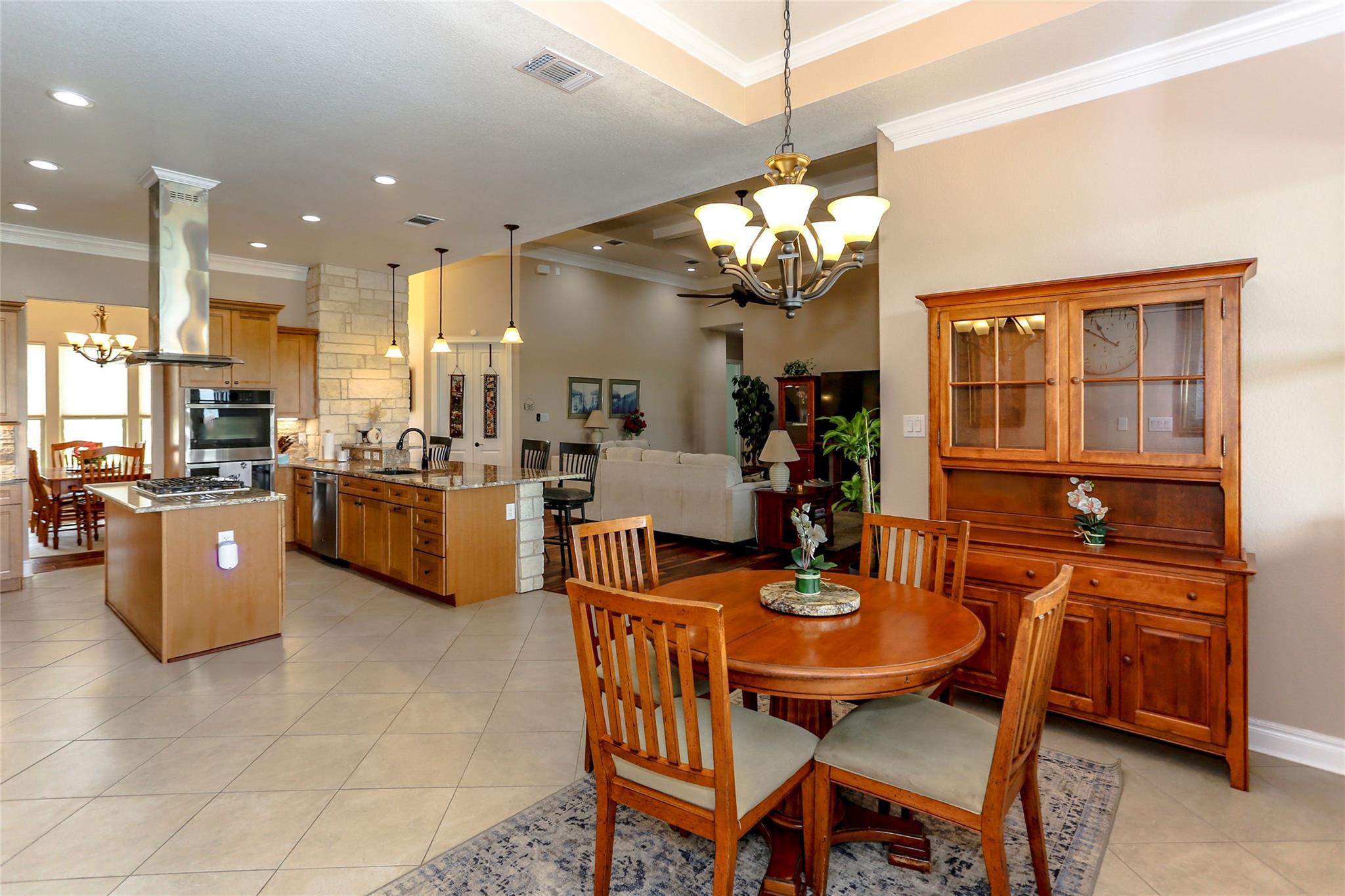 4013 Turning Leaf Dr, Nolanville, TX 76559