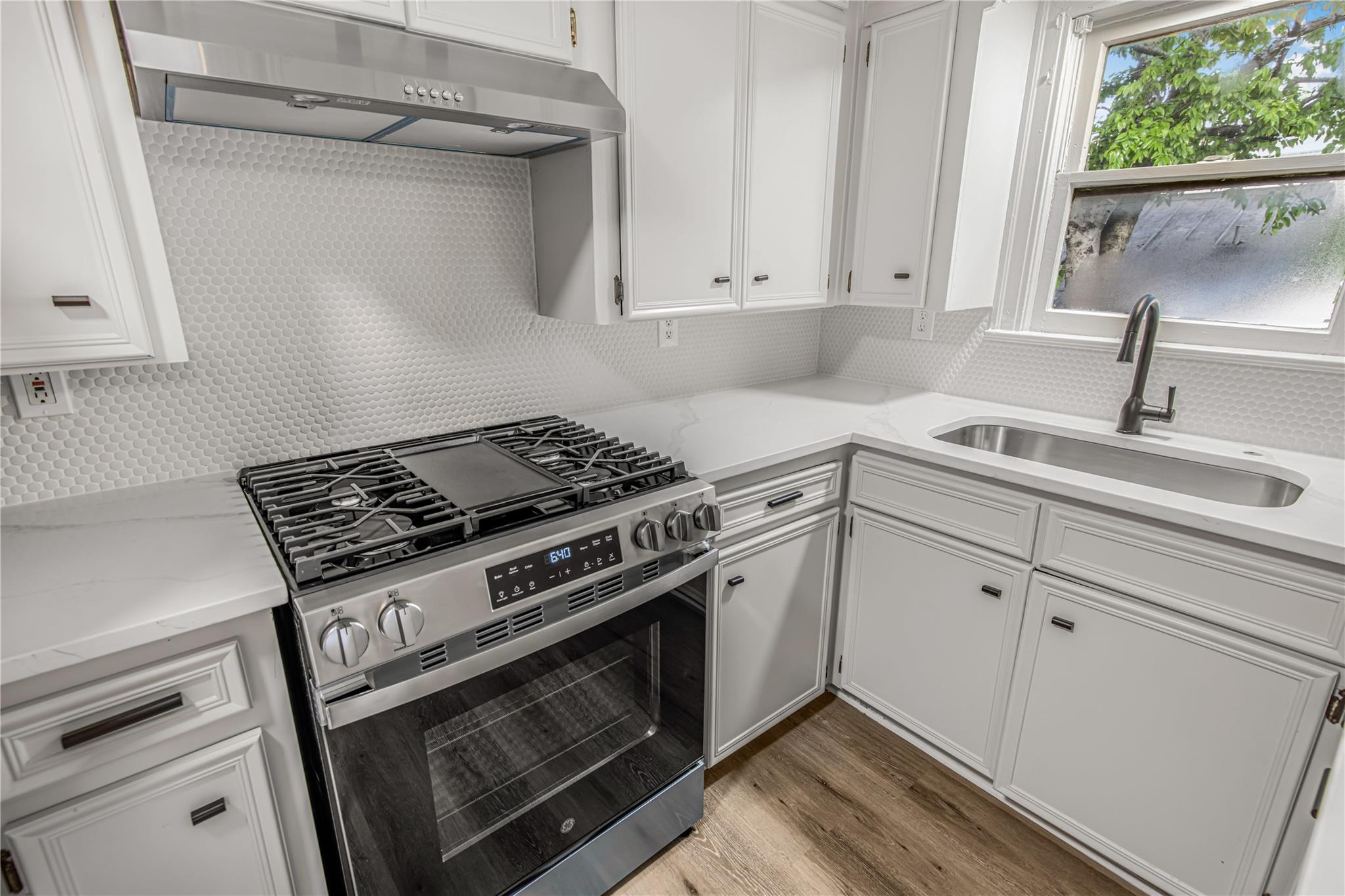 1101 W Mary St, Austin, TX 78704