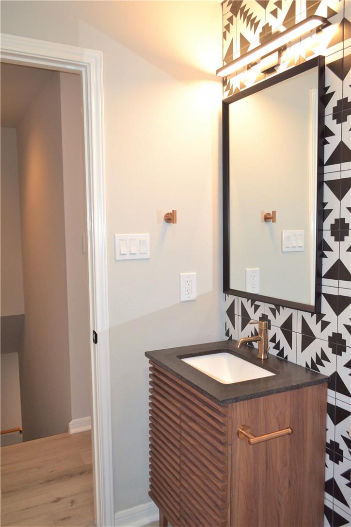 7206 Meador Ave # B, Austin, TX 78752