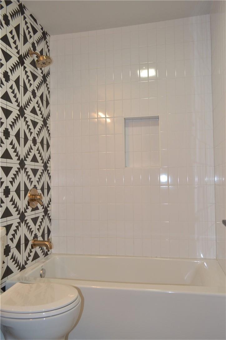 7206 Meador Ave # B, Austin, TX 78752