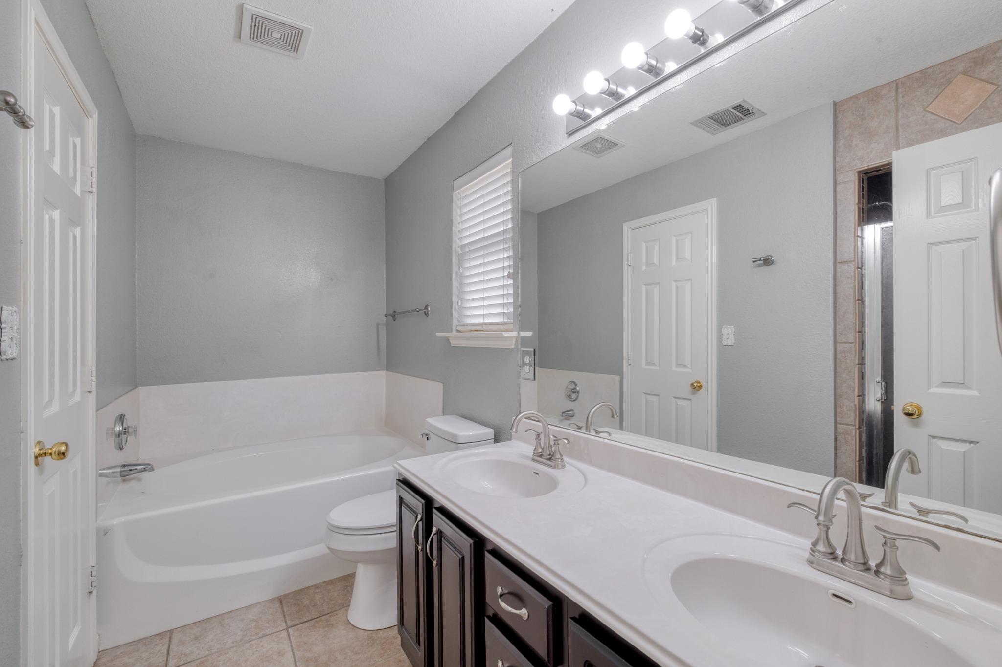 209 Antietam Dr, Elgin, TX 78621