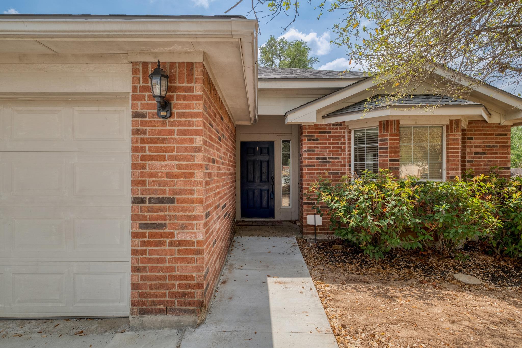 209 Antietam Dr, Elgin, TX 78621