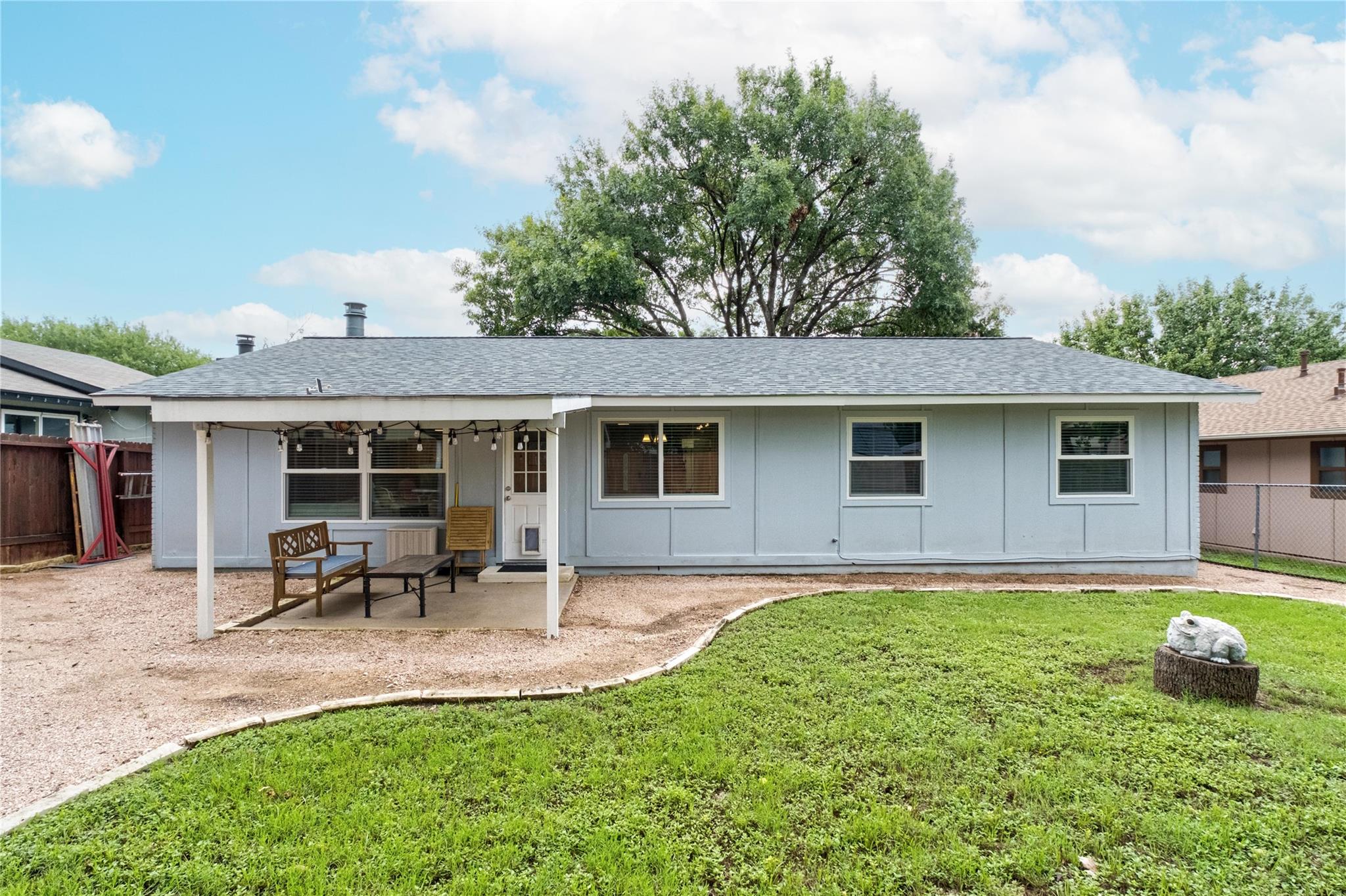 11102 Ptarmigan Dr, Austin, TX 78758