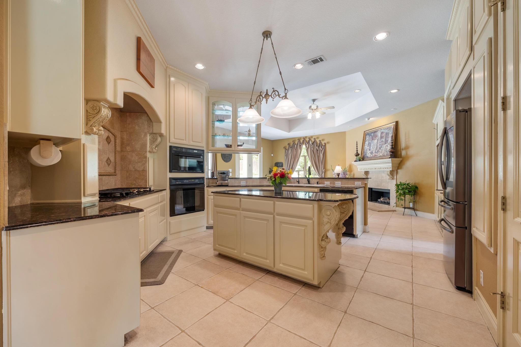 10912 Centennial Trl, Austin, TX 78726