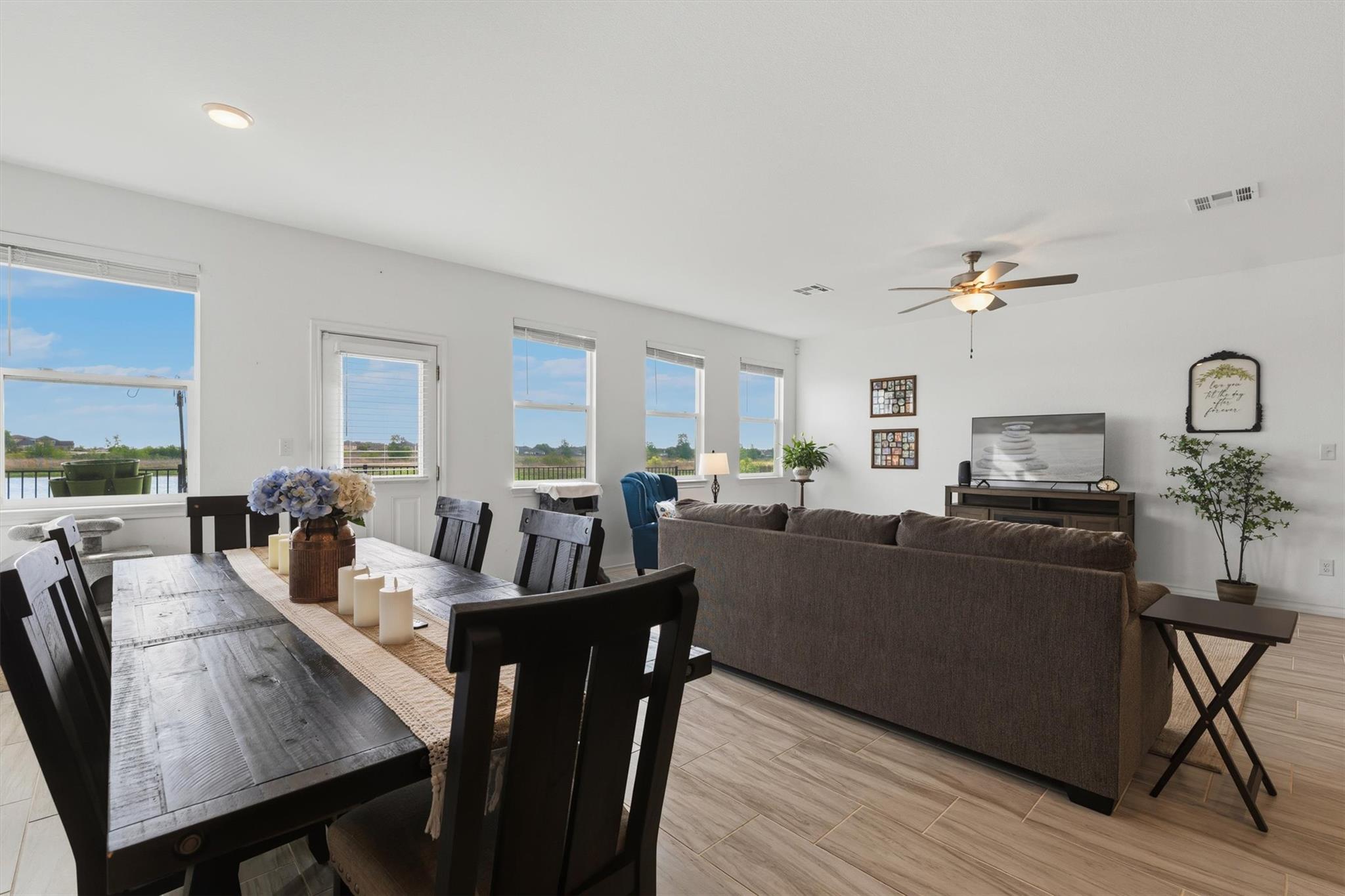 1000 Moose Rd, Hutto, TX 78634