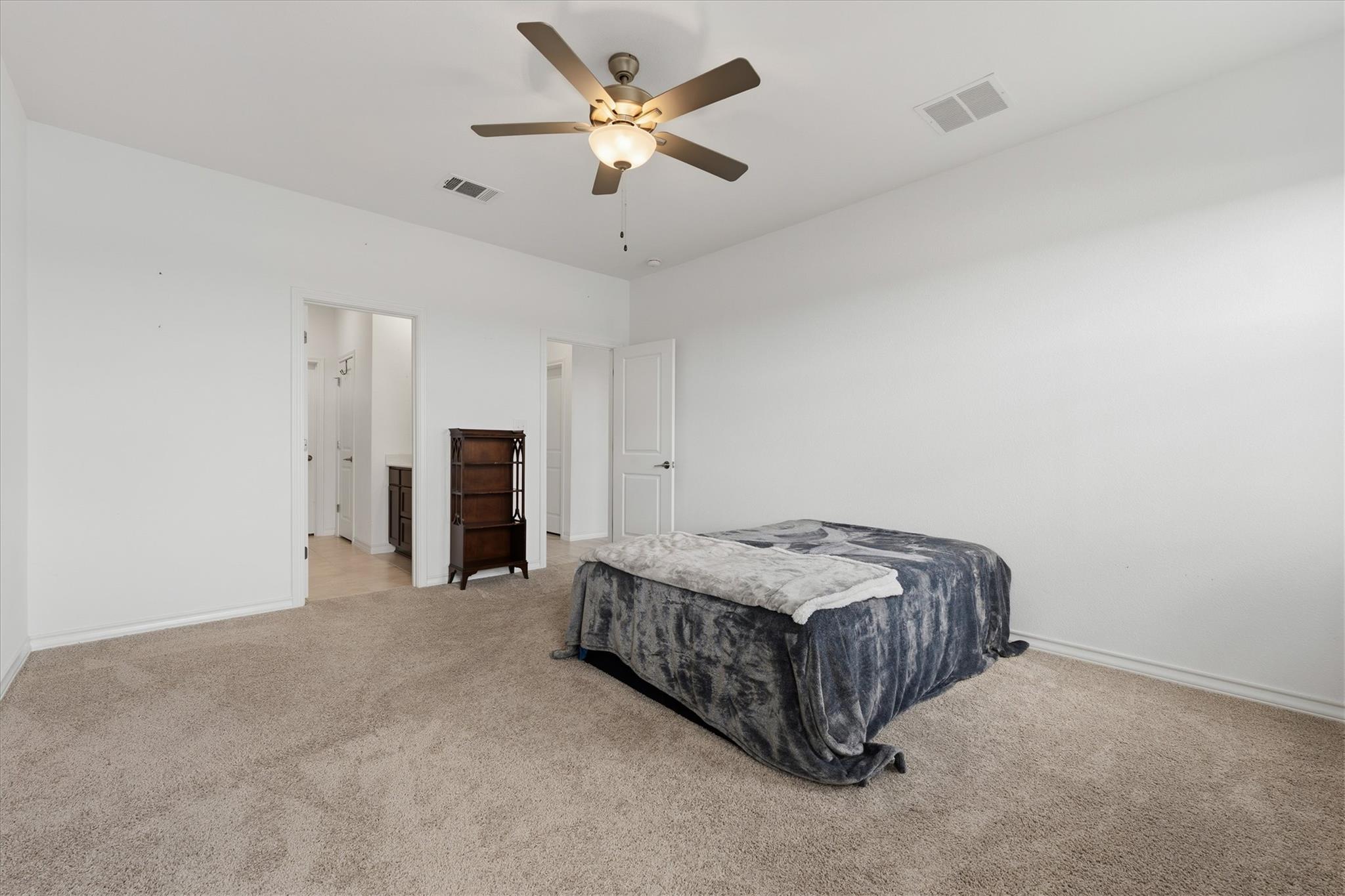 1000 Moose Rd, Hutto, TX 78634