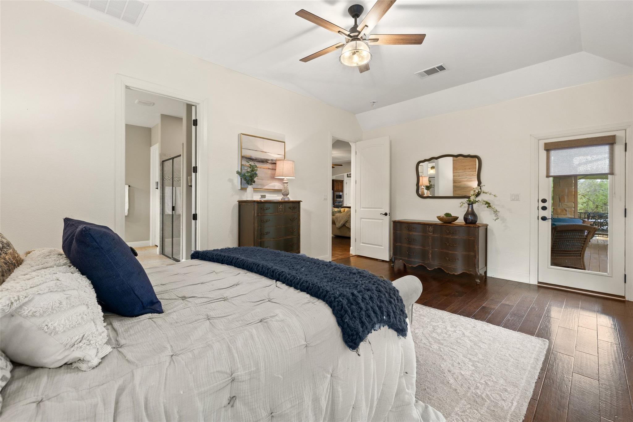 8700 Flycatcher Ct, Austin, TX 78738