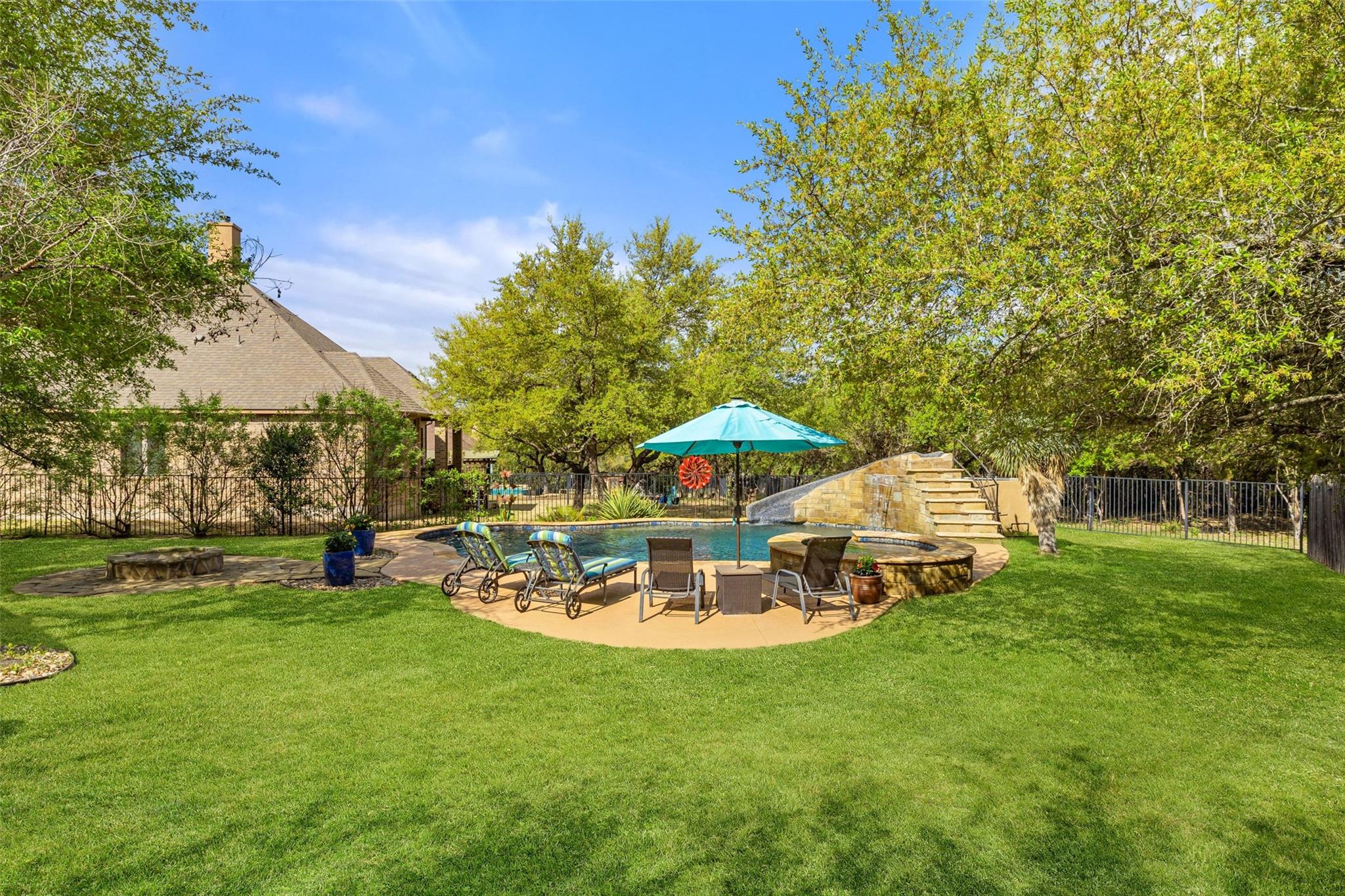 8700 Flycatcher Ct, Austin, TX 78738