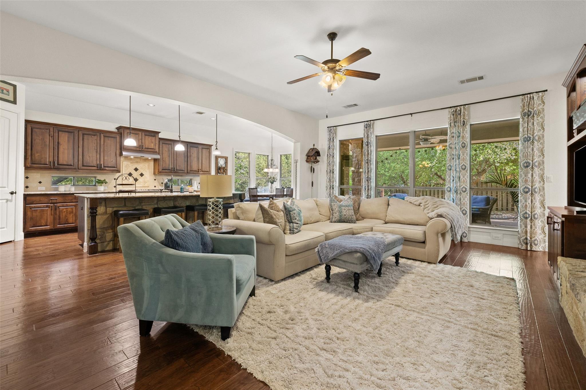 8700 Flycatcher Ct, Austin, TX 78738