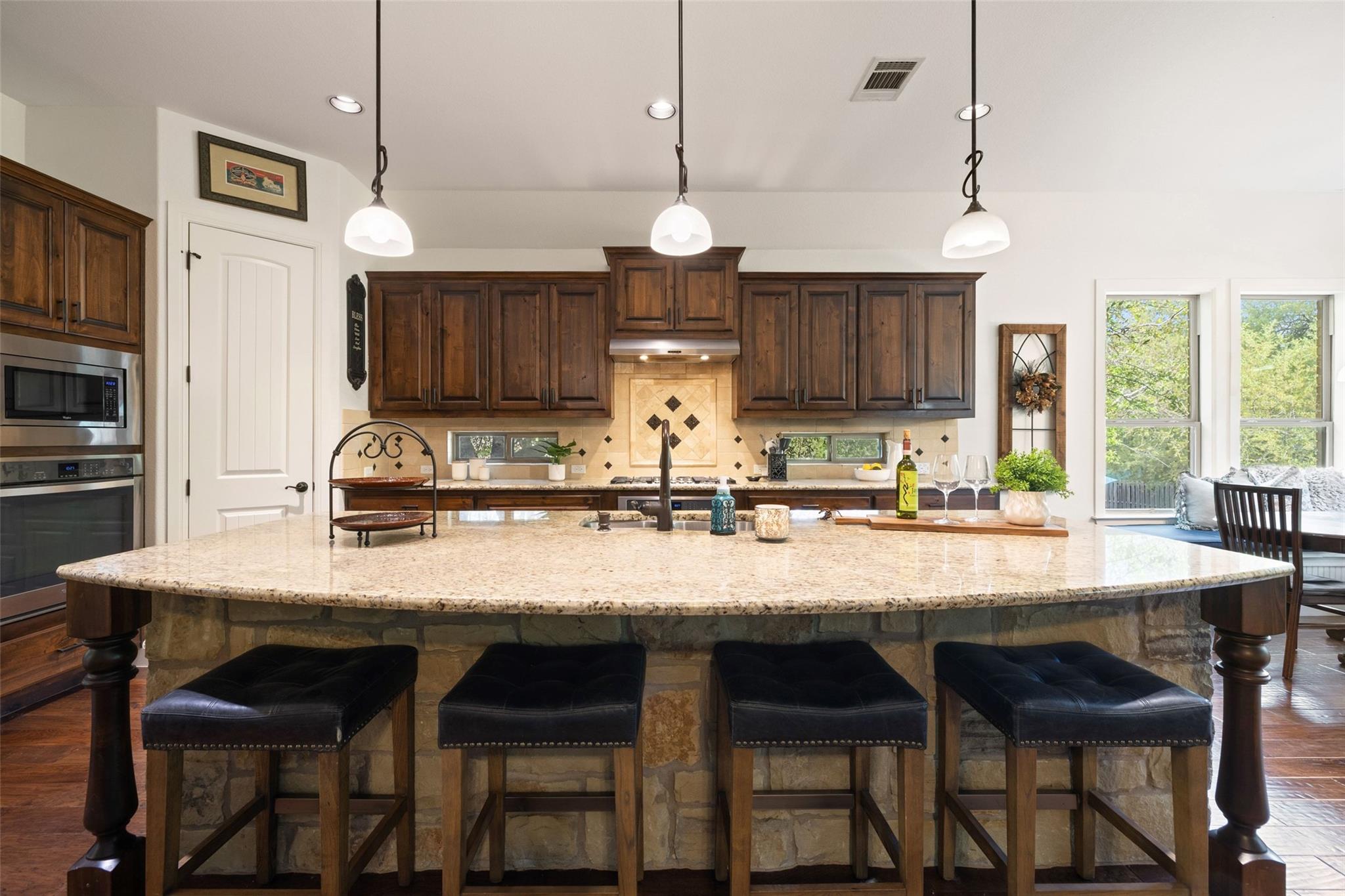 8700 Flycatcher Ct, Austin, TX 78738