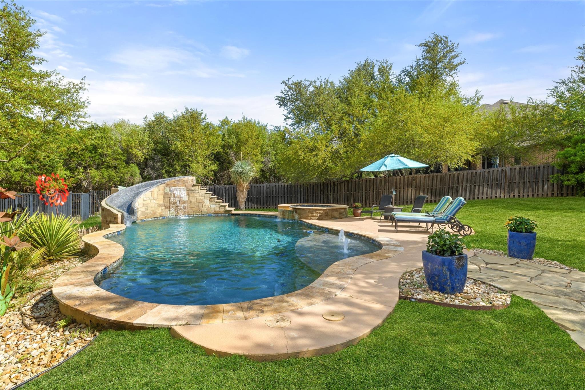 8700 Flycatcher Ct, Austin, TX 78738