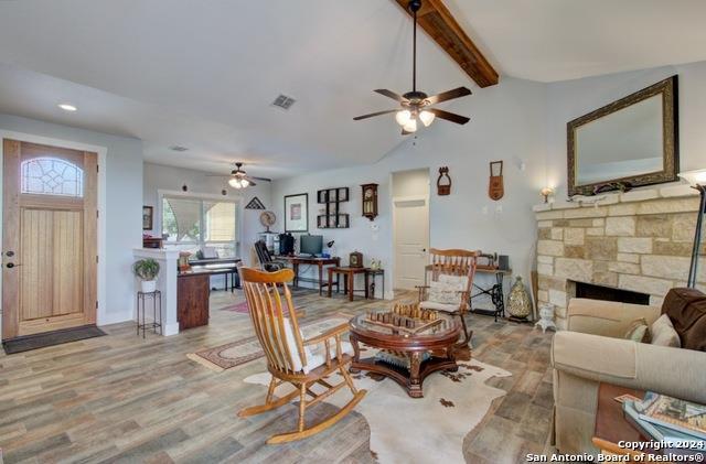 520 MONARCH, Canyon Lake, TX 78133