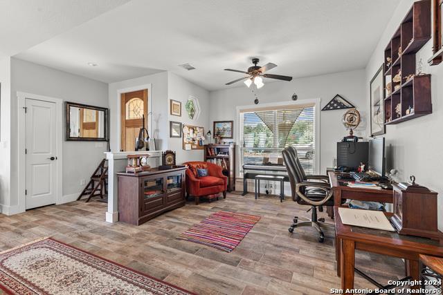 520 MONARCH, Canyon Lake, TX 78133