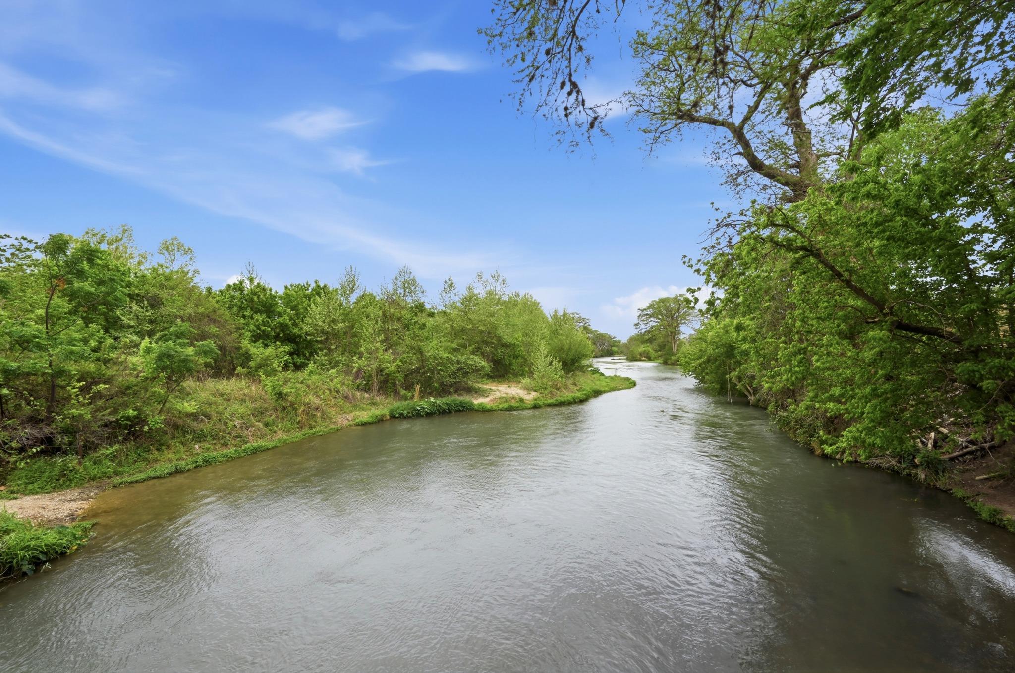 3500 Scull Rd, Martindale, TX 78655