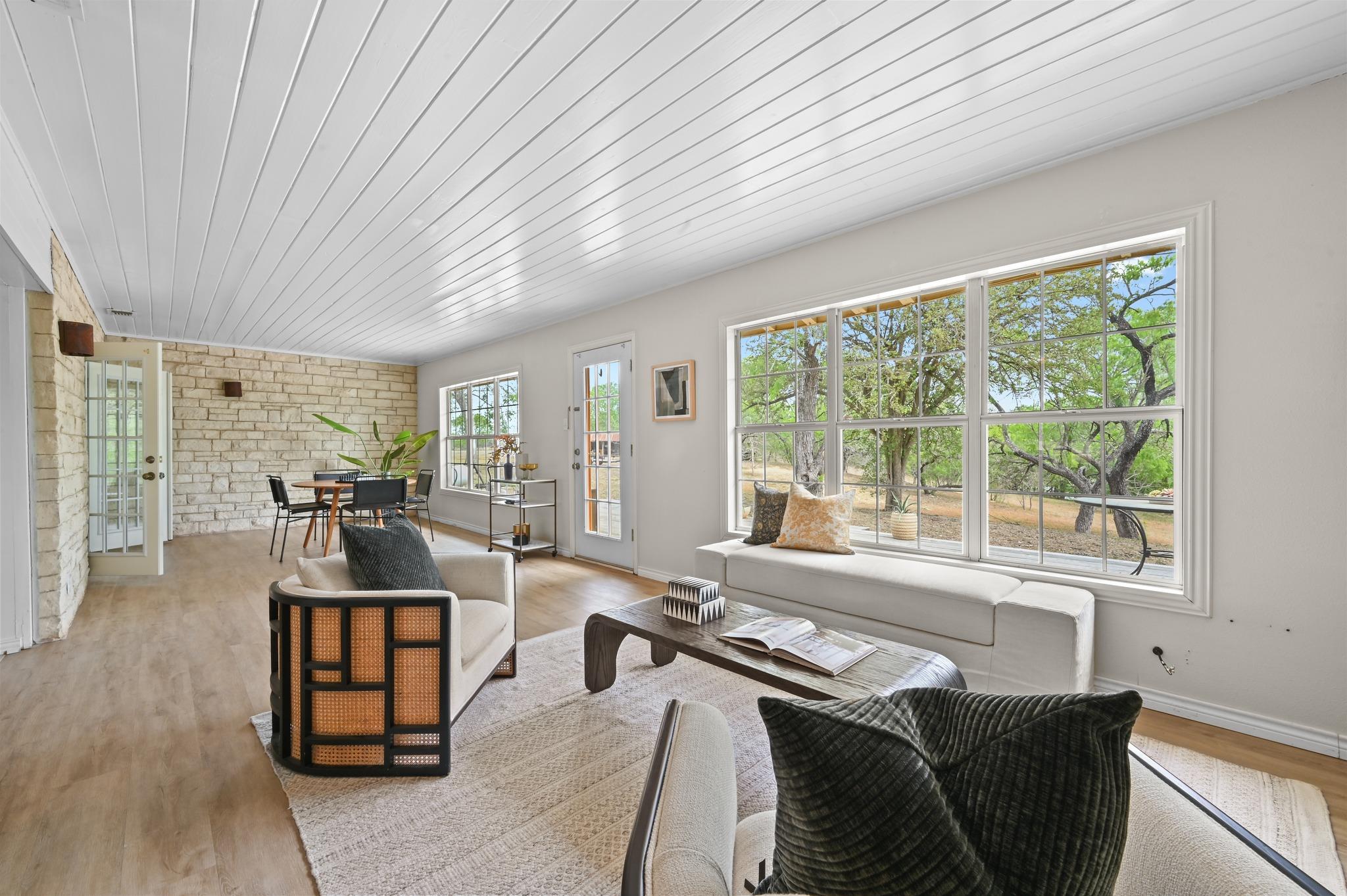 3500 Scull Rd, Martindale, TX 78655