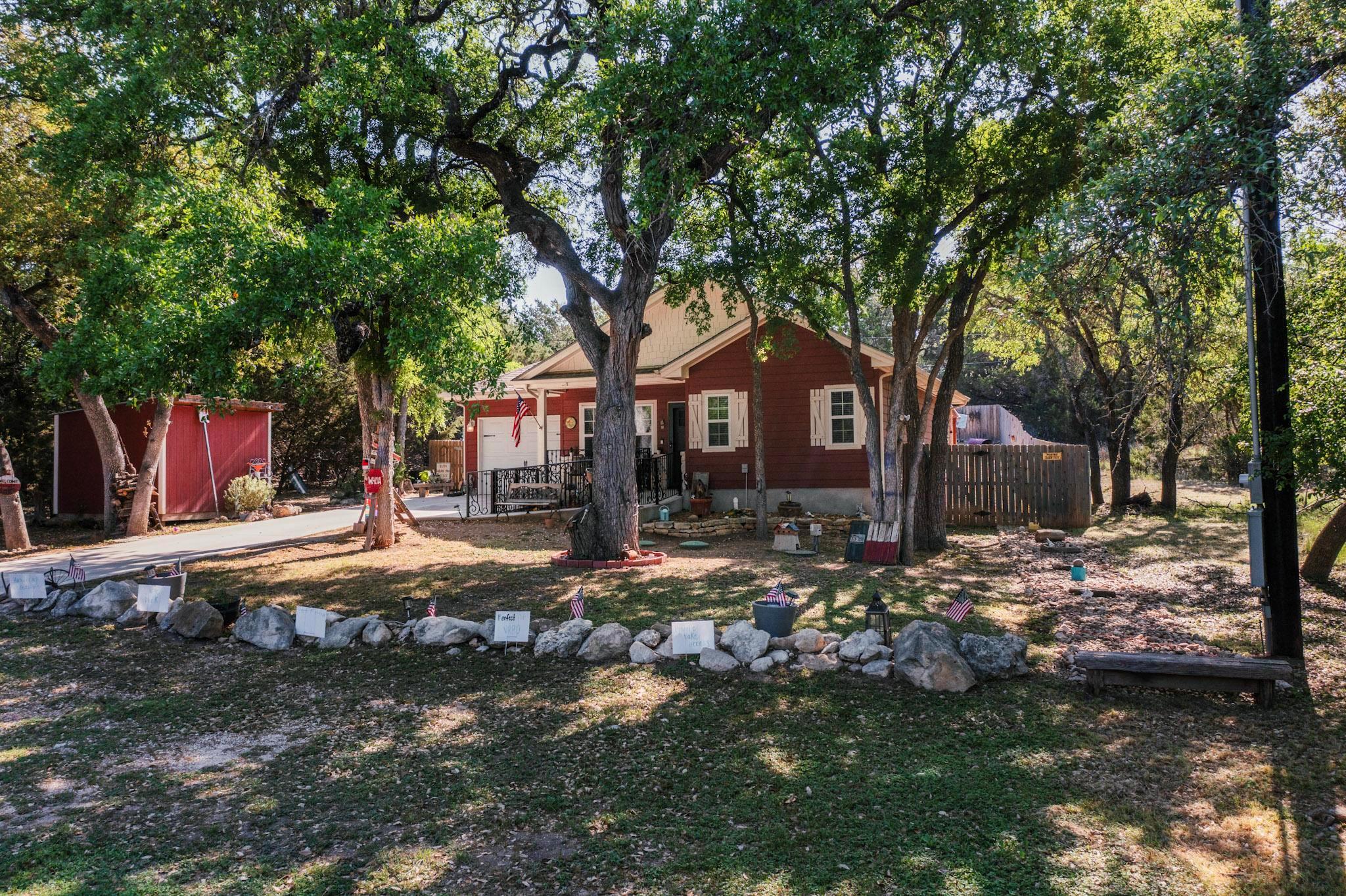 1118 Lonesome, Canyon Lake, TX 78133