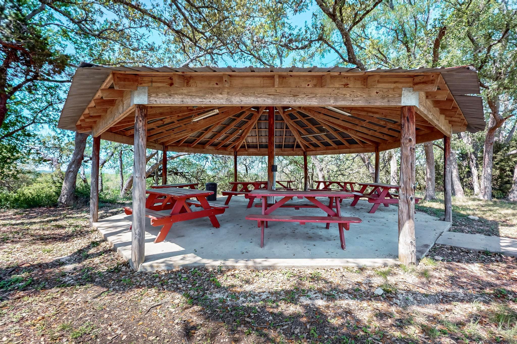 1118 Lonesome, Canyon Lake, TX 78133