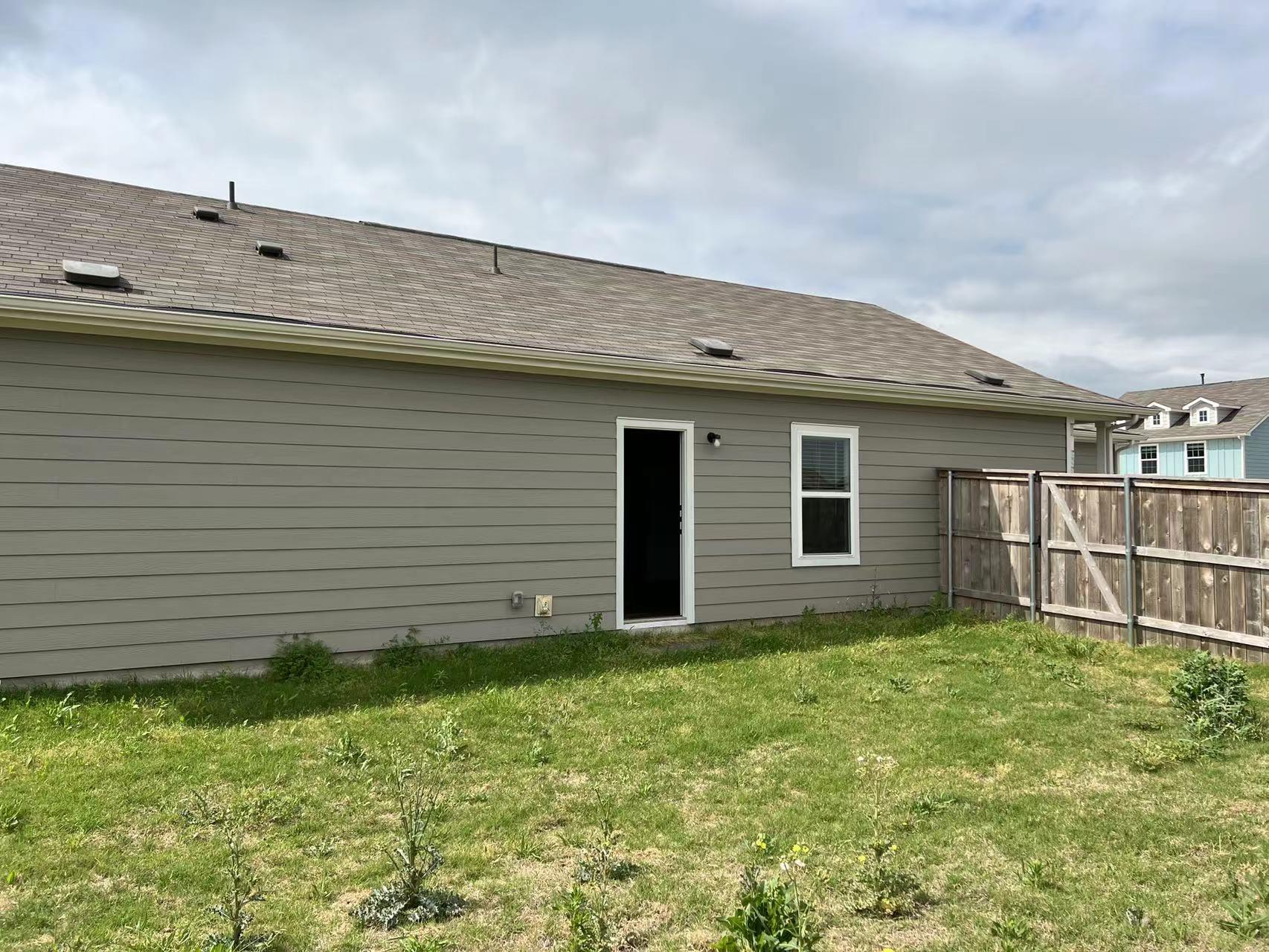 7501 Ivy Trellis Trl, Del Valle, TX 78617