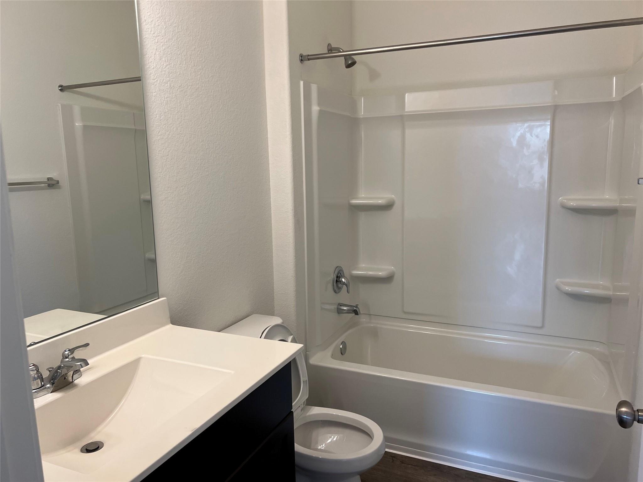 7501 Ivy Trellis Trl, Del Valle, TX 78617