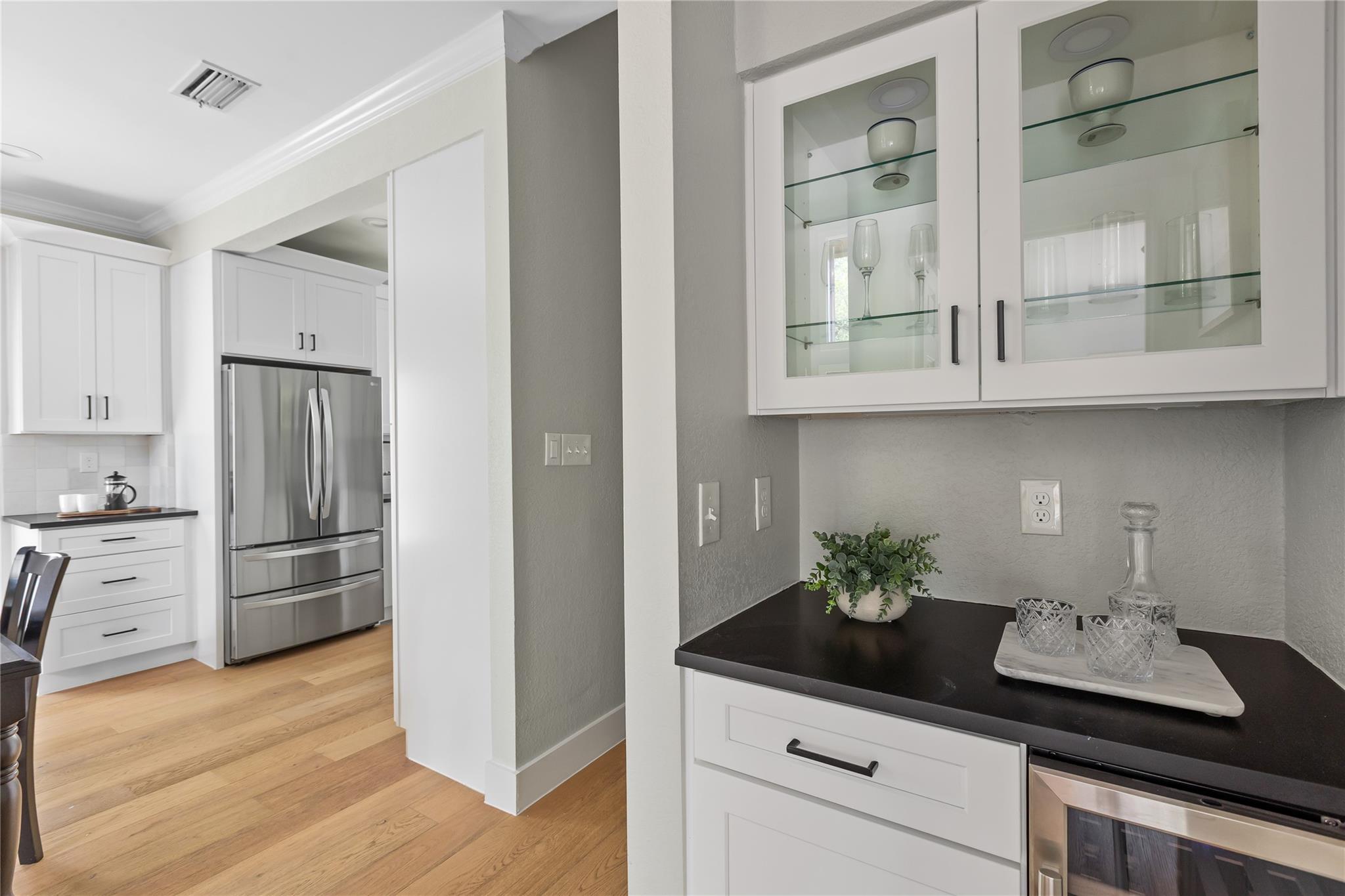 5701 Westslope Dr # 16, Austin, TX 78731