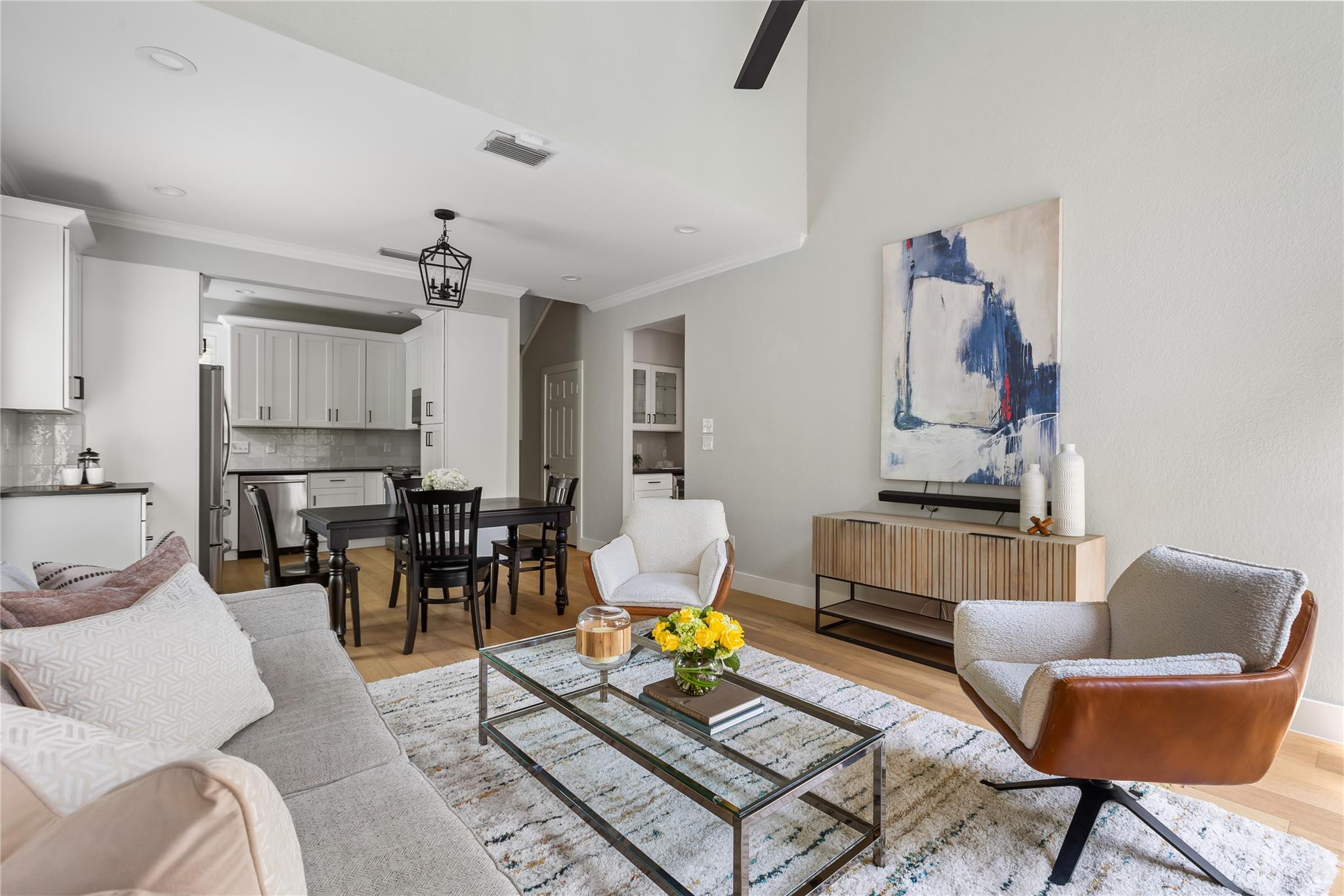 5701 Westslope Dr # 16, Austin, TX 78731